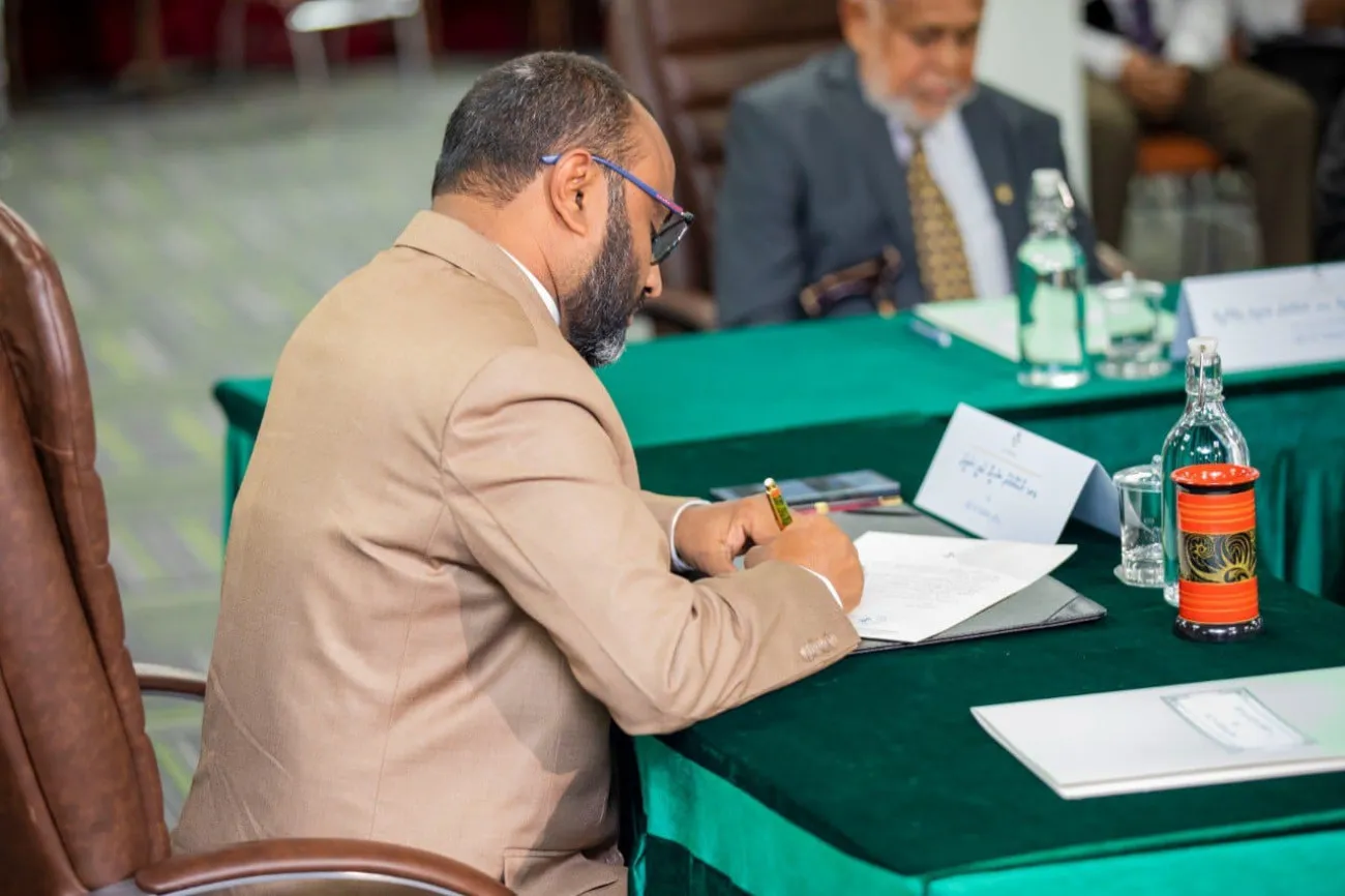 ރާއްޖެ އަށް މާދަމާ ރޯދަ، ރަމަޟާން މުބާރަކު