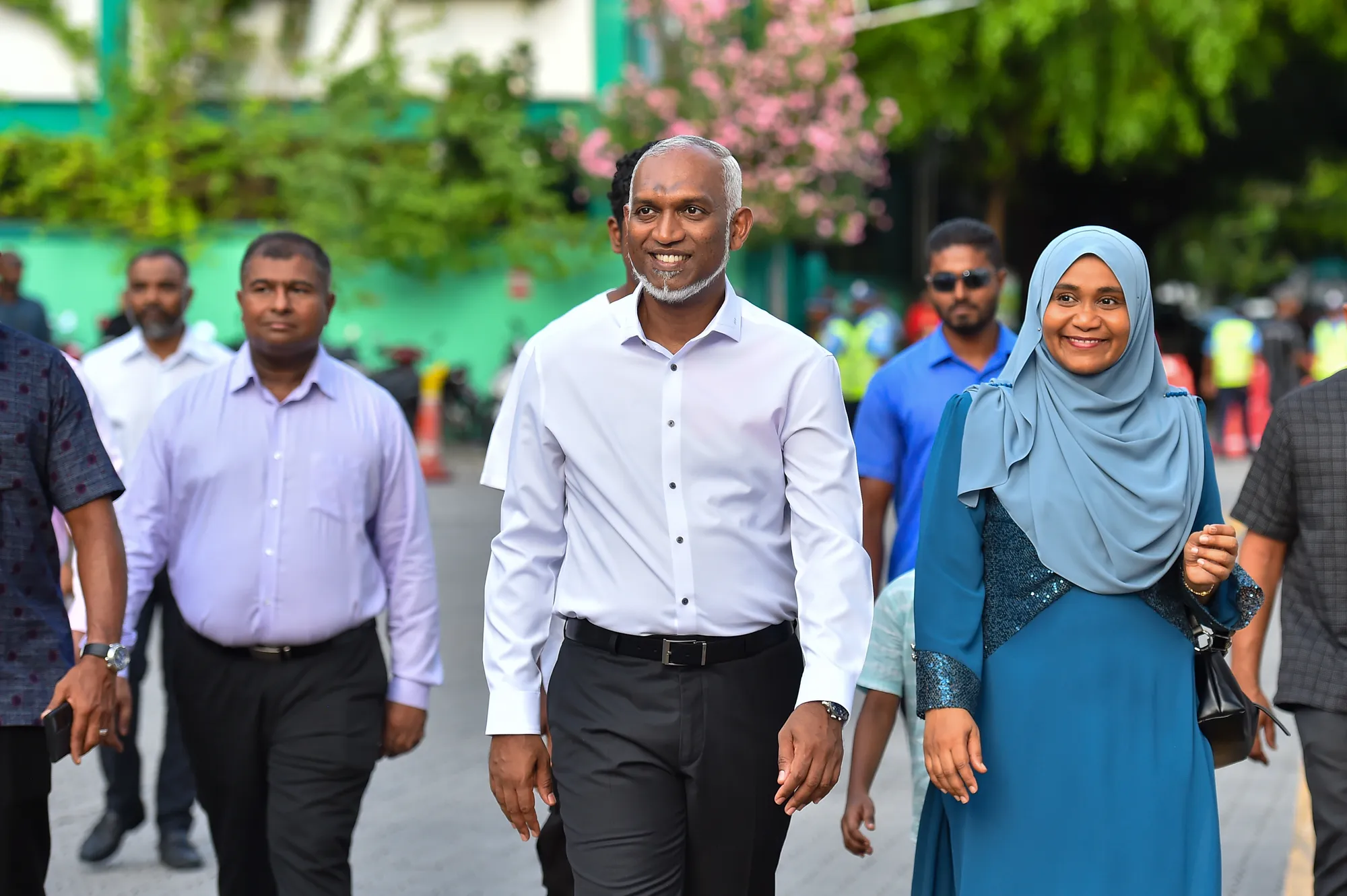 ނުރަސްމީ ދަތުރުފުޅެއްގައި ރައީސުލްޖުމްހޫރިއްޔާ ޑރ.މުއިއްޒު އިނގިރޭސިވިލާތަށް