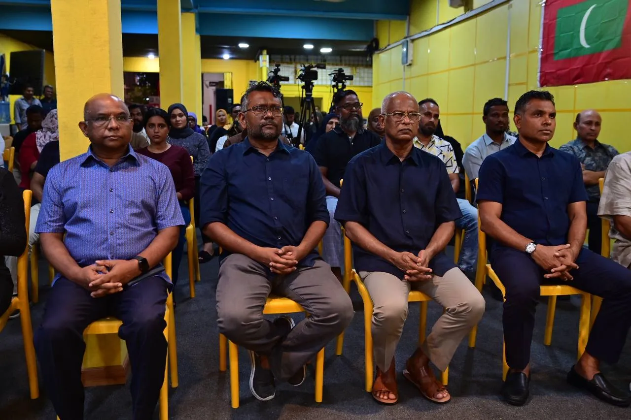 މަހާޒާއި އަޒްމިރަލްދާގެ ސަސްޕެންޝަން އުވާލަން އެމްޑީޕީން ގޮވާލައިފި