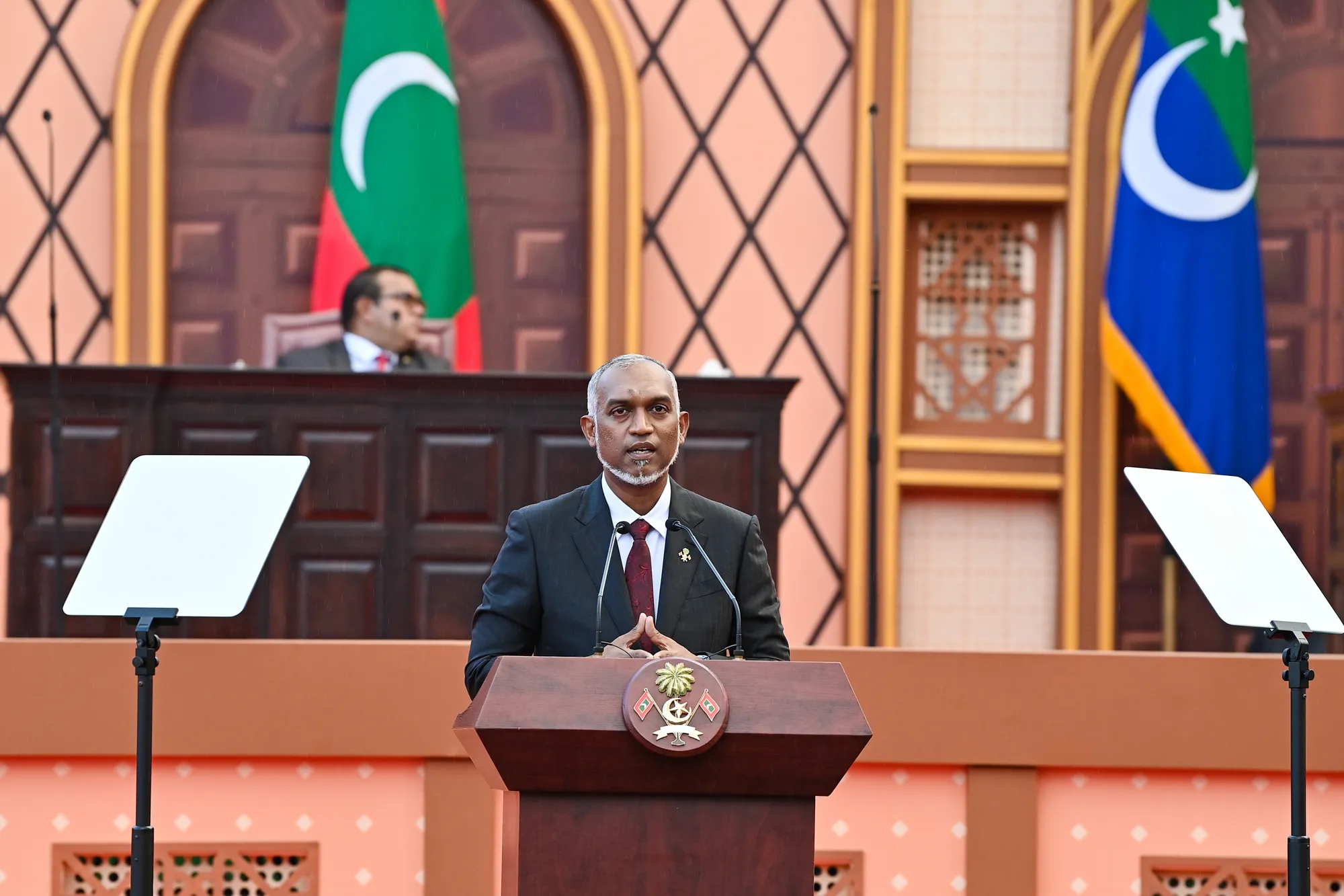 ރައީސް ޑރ. މުއިއްޒުގެ ފުރަތަމަ ރިޔާސީ ބަޔާން އިއްވުން އަންނަ މަހު 5 ގައި