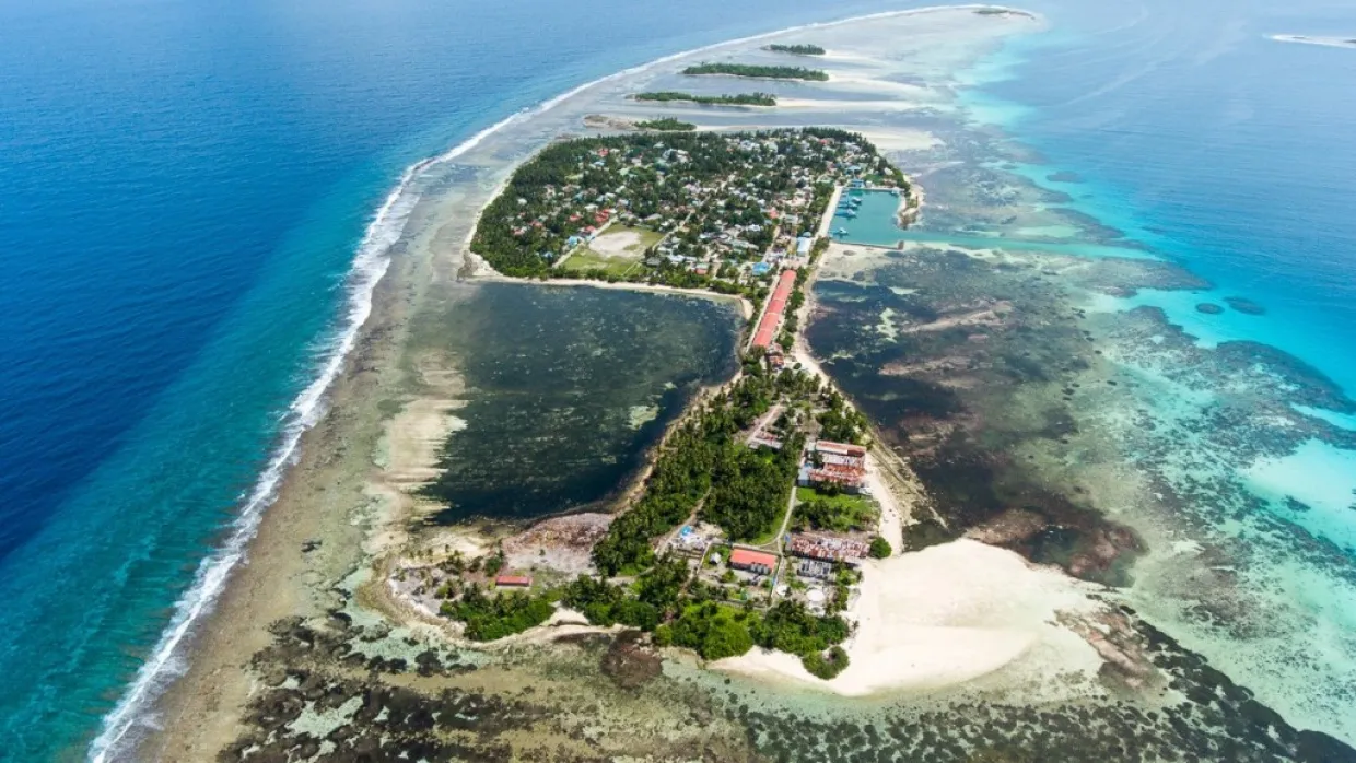 ކަނޑުހުޅުދޫ ގައި ހިނގި މާރާމާރީއެއްގައި ސީރިއަސް ޒަޚަމްތަކެއްވެ ދެމީހަކަށް ފަރުވާދެނީ!