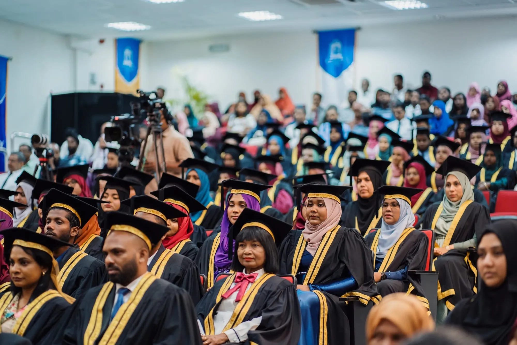 ބަންގްލަދޭޝްގައި ޑޮކްޓަރުކަން ކިޔެވުމަށް 7 ސްކޮލާޝިޕް ފުރުސަތު