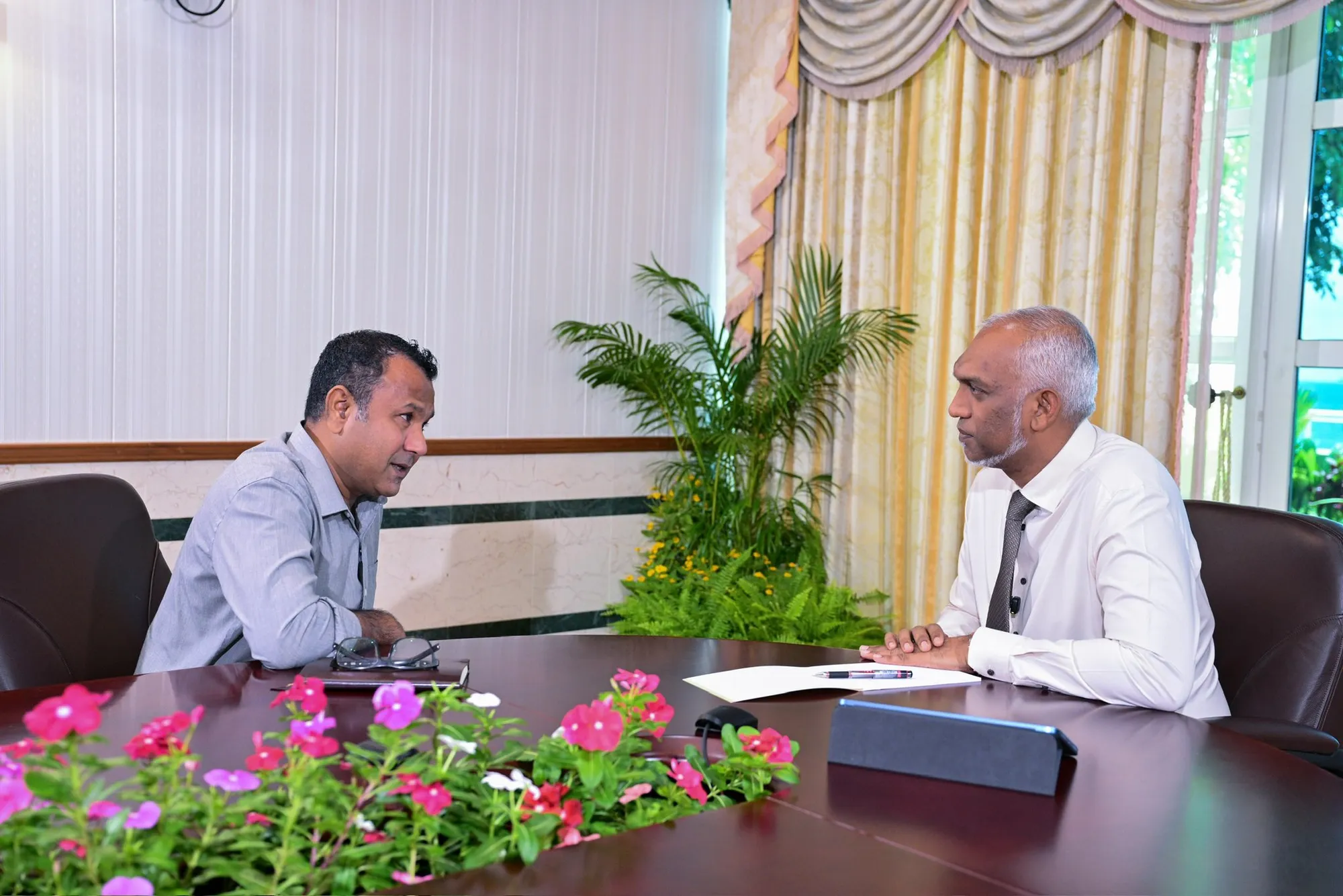 ވަށާޖެހޭ ބޮޑެތި މައްސަލަތަކަށް ހައްލު ހޯދައިދެއްވާނެކަމުގެ ޔަގީންކަން ރައީސް ޑރ. މުޢިއްޒު ދެއްވައިފި
