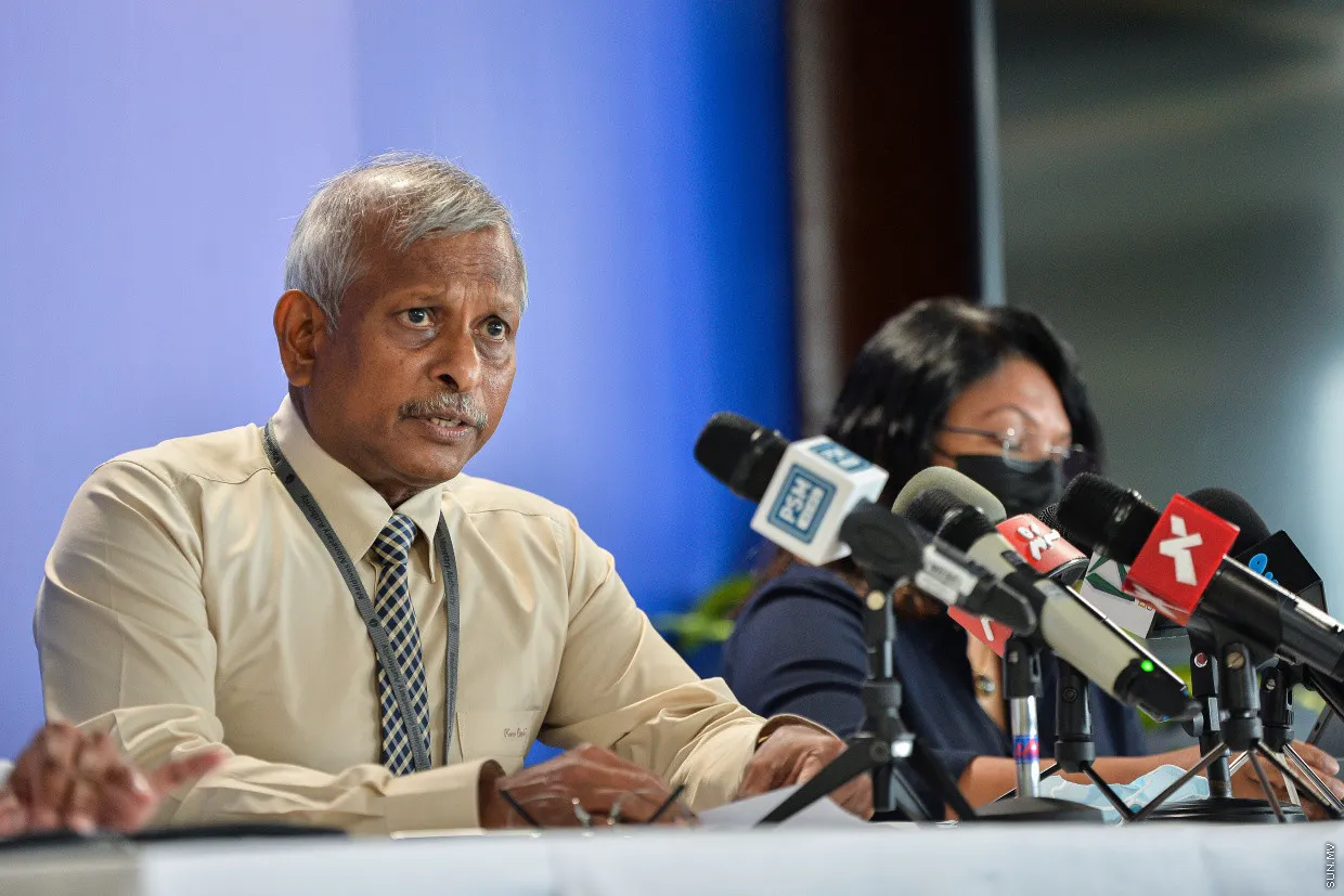 އާލާސްކަންފުޅާ އުޅުއްވާތީ ގަވަރުނަރު ކޮމިޓީއަށް ވަޑައިނުގަންނަވާ