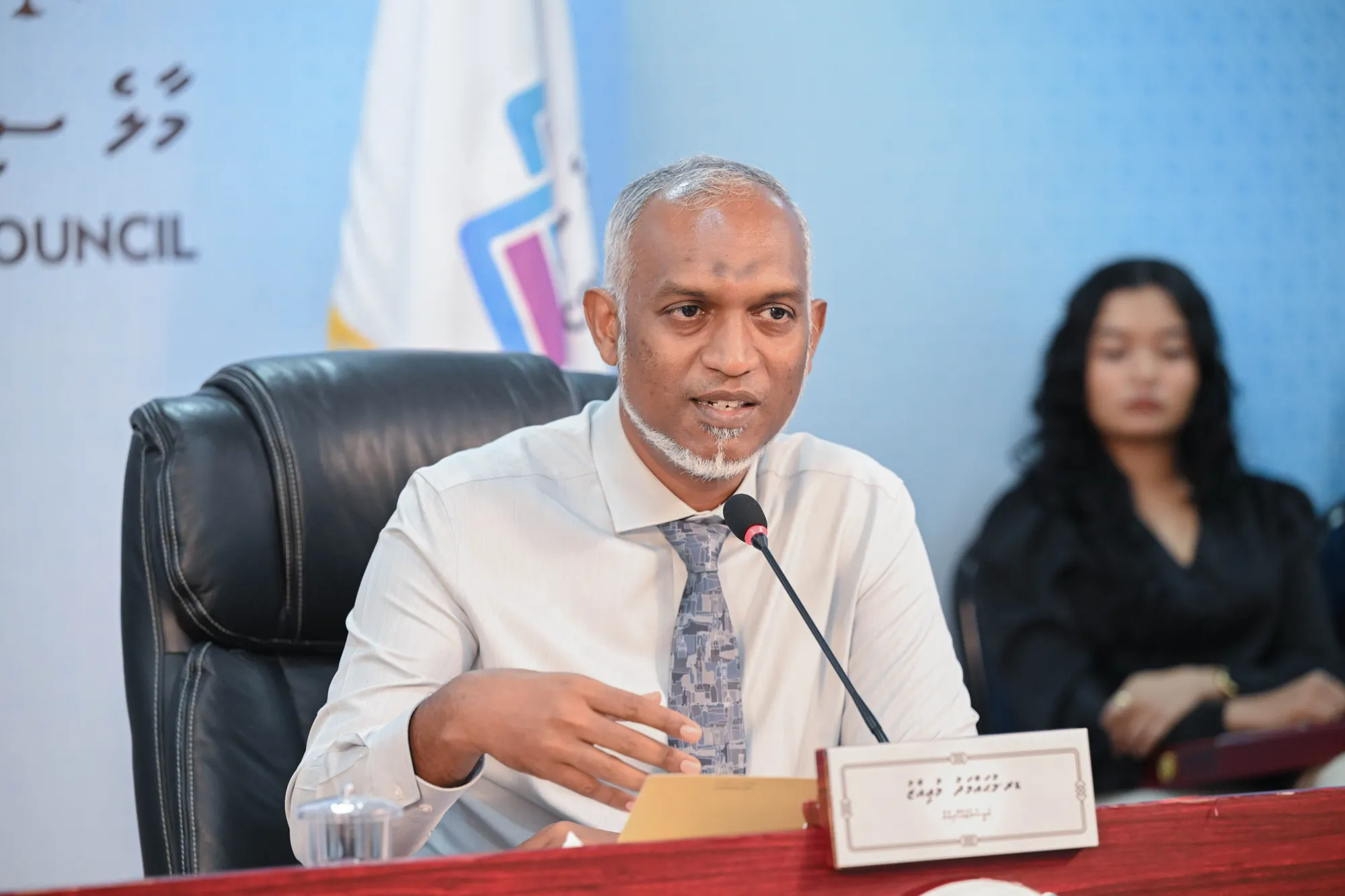 ހުޅުމާލޭގައި އަޅަން ނިންމާފައި މިއޮތީ މައިގަނޑު ދެ ހޮސްޕިޓަލެއް: ރައީސް ޑރ.މުޢިއްޒު