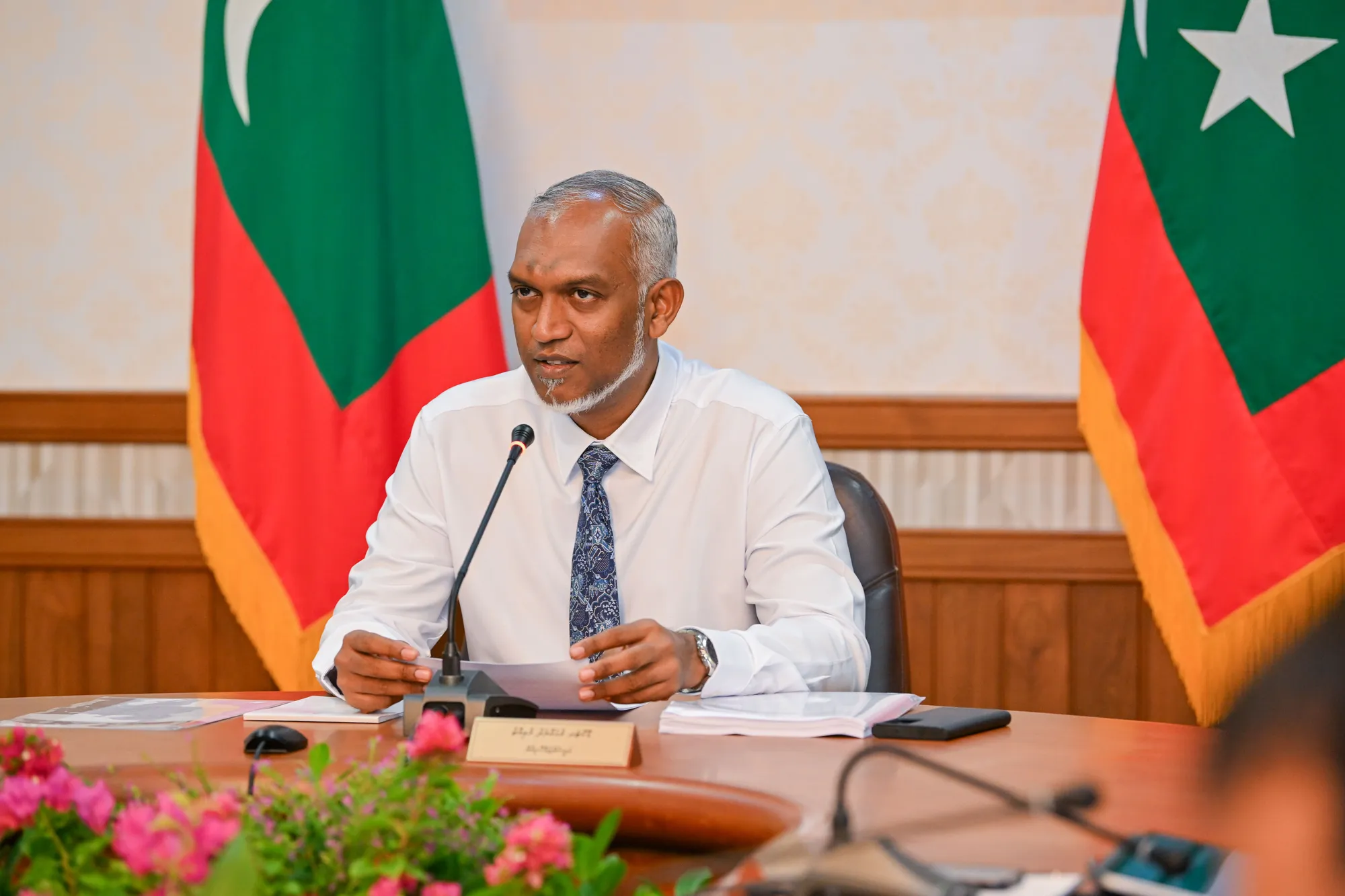 ޓެކްސީ ޑްރައިވަރުންގެ ޤައުމީ ދަފުތަރެއް އެކުލަވާލަނީ