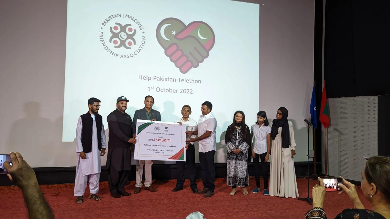 Pakistan High Commission receives the cheque.