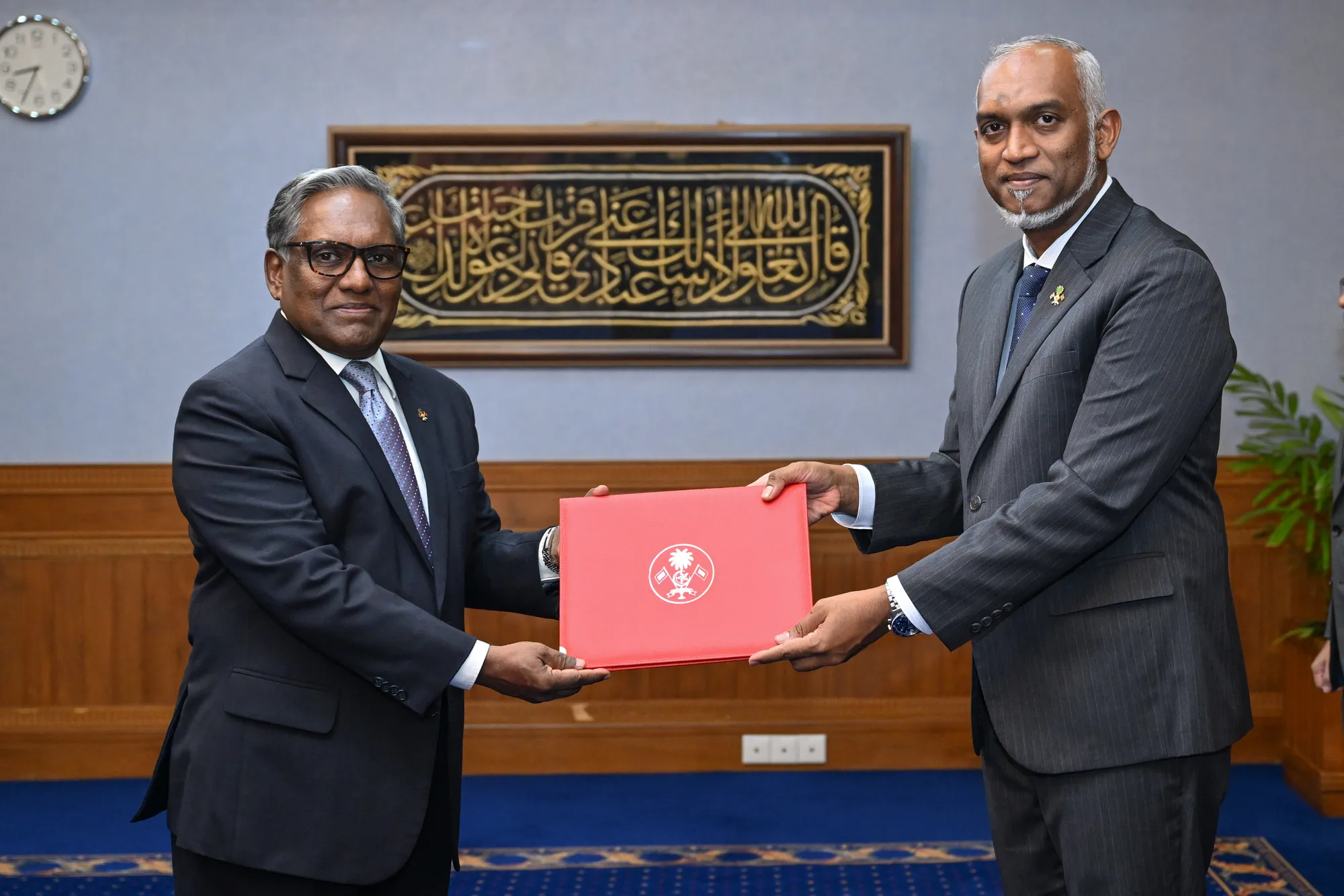 ސްޕެޝަލް އެންވޯއި އޮފް ދަ ޕްރެޒިޑެންޓް ގެ މަޤާމަށް ރައީސް ޑރ. ވަޙީދު؛ މުސާރައެއް ނުނަންގަވާނެ