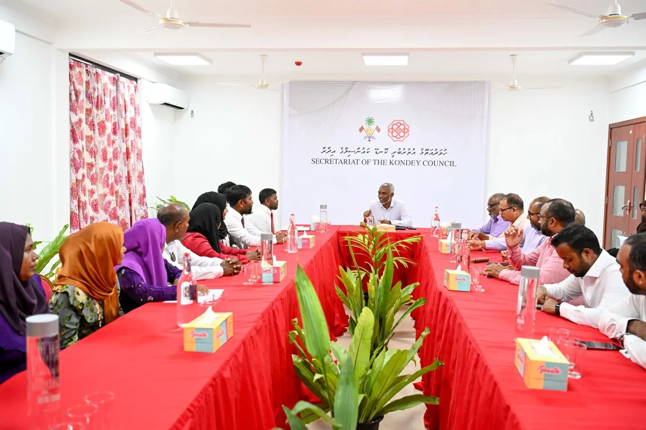 ކޮނޑޭ ރައްޔިތުން އެދުނީ ބަނދަރު ބޮޑު ބޮޑުކޮށް ބޯހިޔާވަހިކަމުގެ މައްސަލަ ހައްލުކުރުމަށް