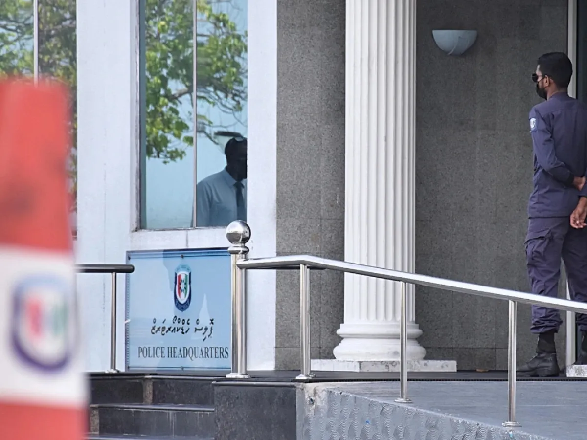 ފޭކު ލިޔުންތަކެއް ހުށައަޅައިގެން ދައުލަތުން ފައިސާތަކެއް ހޯދަން އުޅެފި، މައްސަލަ ފުލުހަށް