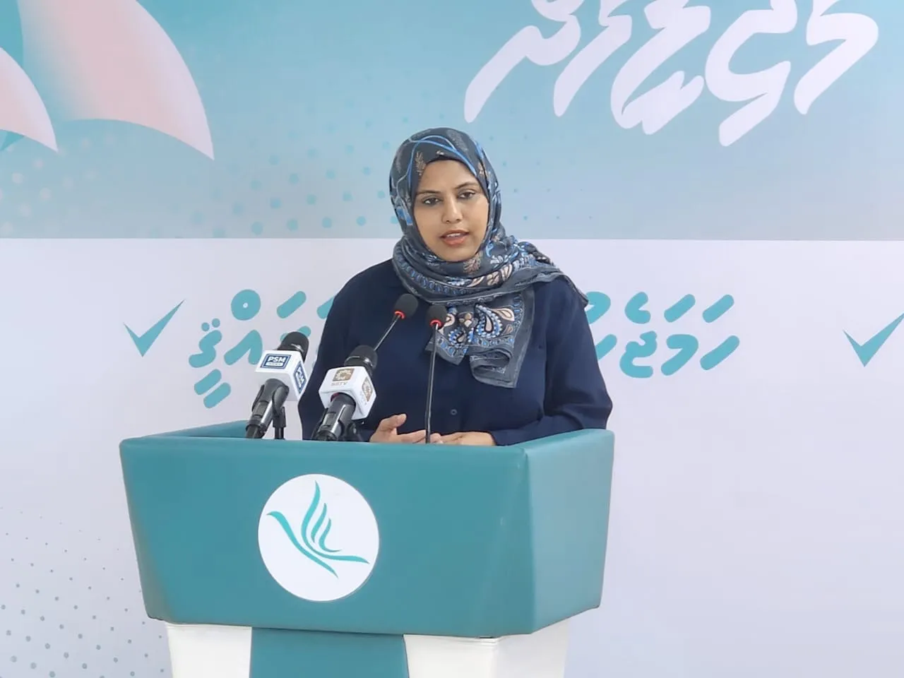 ރައީސް ޔާމީން މިނިވަންކުރެއްވުމަށް، އެމްޑީޕީން ޖޭއެސްސީއަށް މައްސަލަ ހުށަހެޅުއްވުމަކީ ބޮޑު ޖޯކެއް: ހީނާ