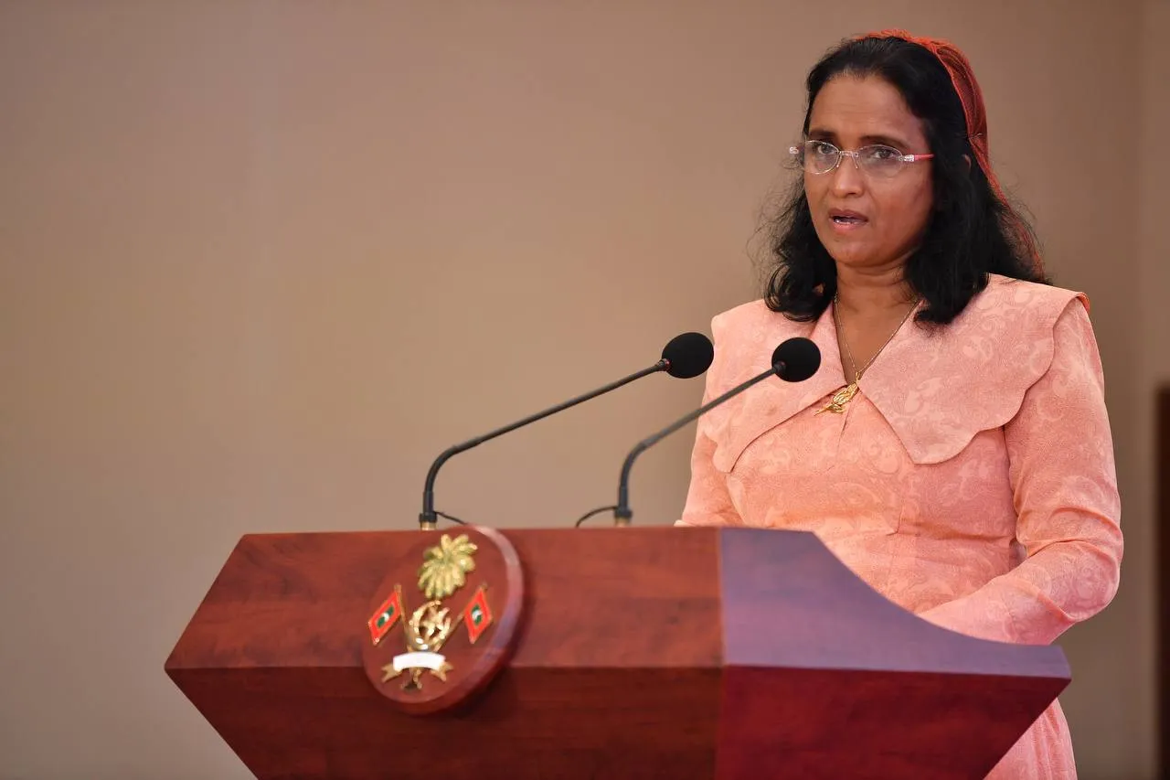 ކުޑަކުއްޖެއްގެ ކަރާމާތް ނަގާލުމާއި އެ ވާހަކަތައް ޓީވީން ދެއްކުން ޗިލްޑްރަންސް އޮމްބަޑްސްޕާސަން އޮފީހުން ކުށްވެރި ކޮަށްފި