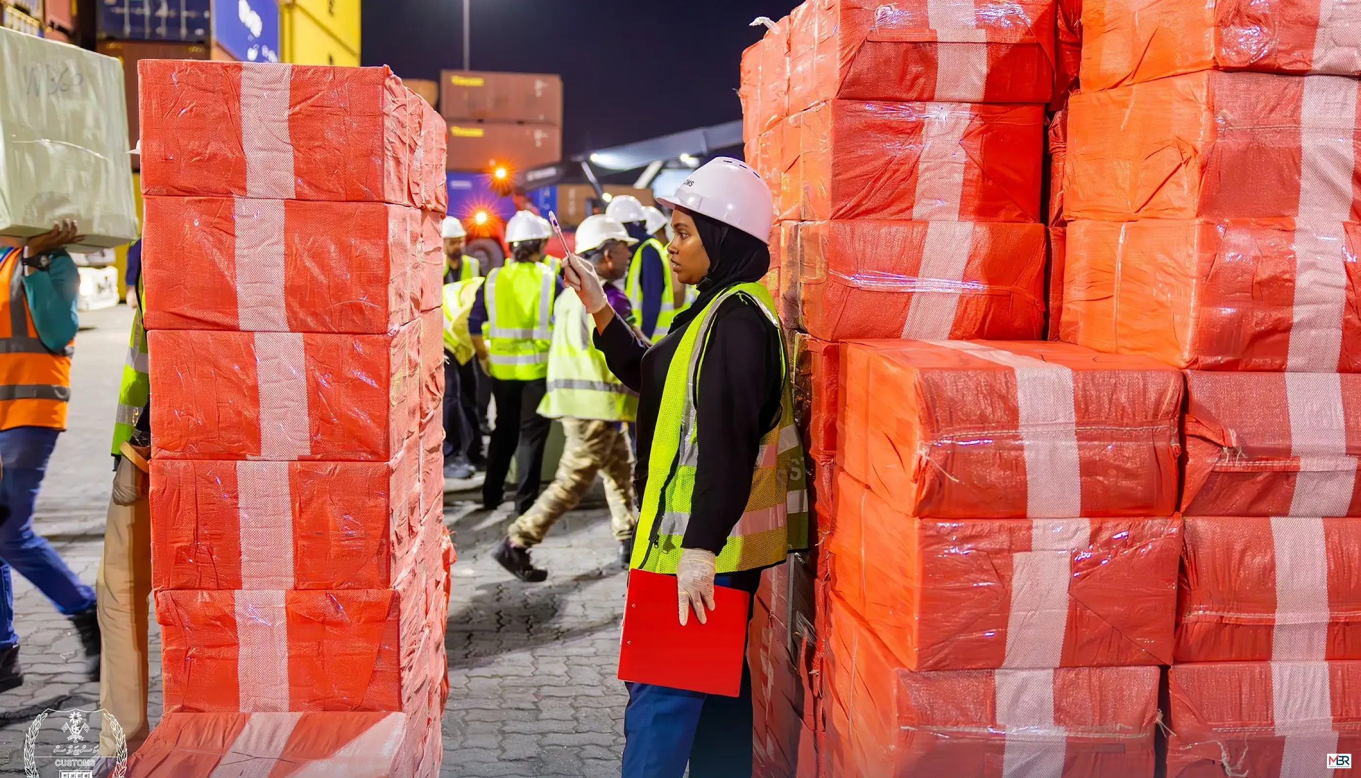 Customs Seizes Over 1.8 Million Smuggled Cigarettes Worth MVR 15 Million in Duties