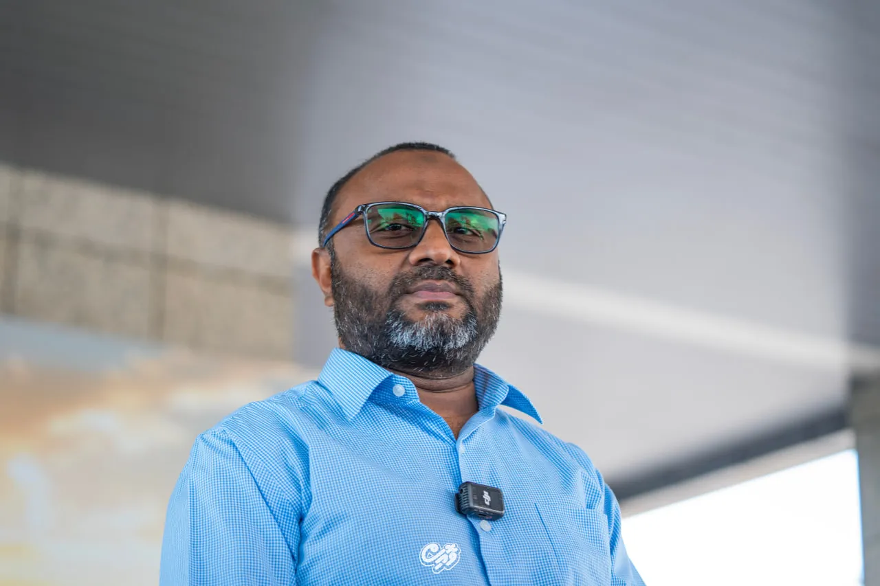 ދަރިފުޅާ ގުޅޭ ވާހަކަތައް ޝަހީމް ދޮގުކުރައްވައިފި، ގައިގަ ބަނދެން ވޭޕް އެތެރެއެއް ނުކުރޭ