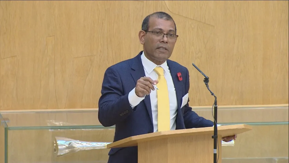 އެމްޑީޕީ އަދި ޑިމޮކްރެޓްސް، މިއިން އެއްވެސް ޕާޓީއެއްގައި މިވަގުތު، އަމަލީގޮތުން ހަރަކާތްތެރިއެއް ނުވާނަން: ރައީސް ނަޝީދު