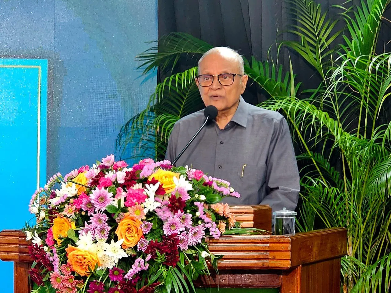 ހިޔާލުފާޅުކުރުމަށް އެންމެ ބޮޑު ޖާގައެއް ހޯދާދިނީ އިސްލާމްދީން، އެކަމަކު ބައިބައިވެގެން ނުވާނެ: މައުމޫން