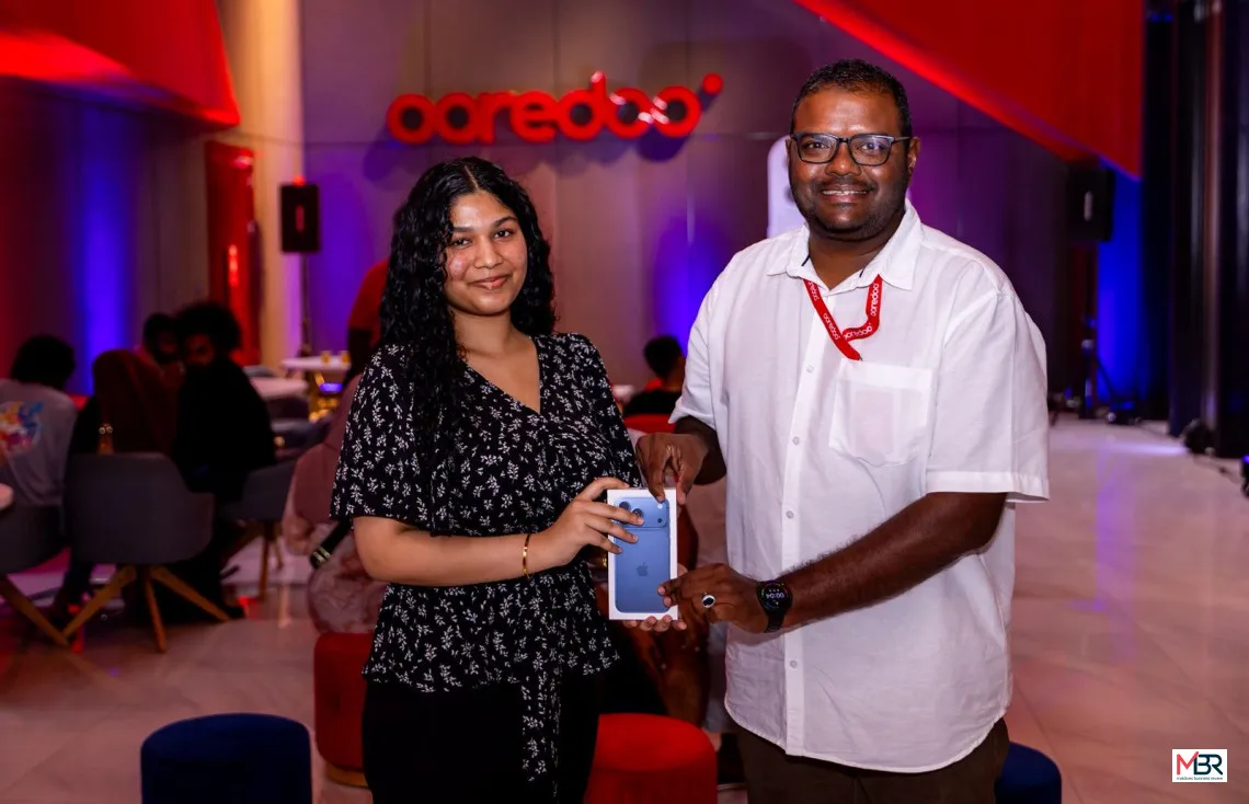 Ooredoo Delivers iPhone 17 to Pre-Order Customers