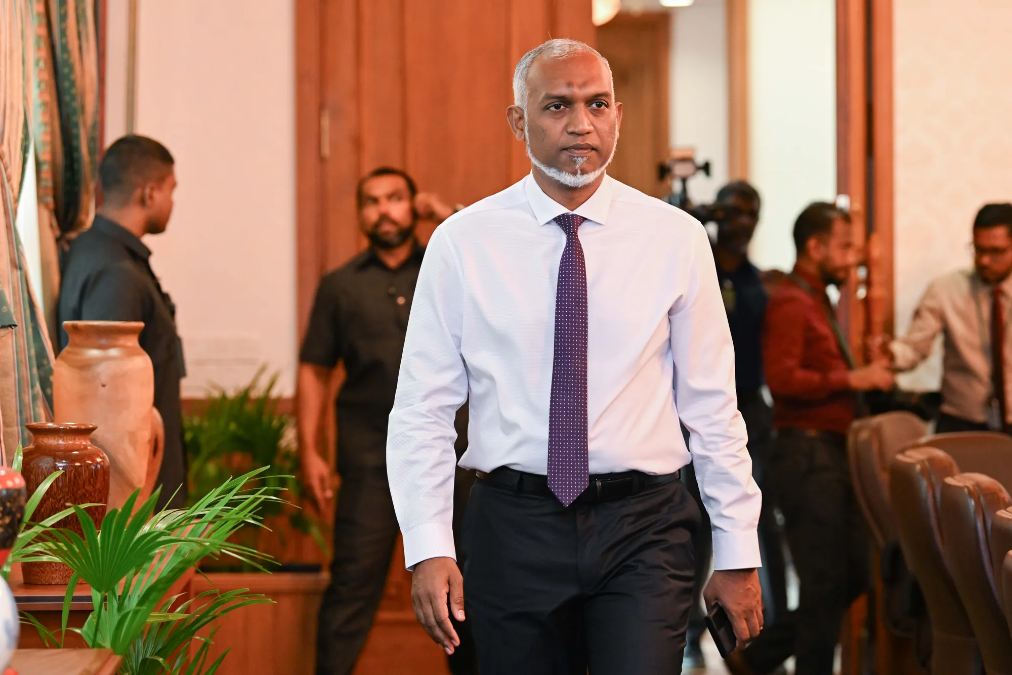 ރިޓަޔާވާ ފަރާތްތަކަށް އެލަވަންސް އެއް ތައާރަފް ކުރުމުގެ ގާނޫނީ މަސައްކަތް ދަނީ ކުރަމުން: ރައީސް ޑރ.މުއިއްޒު