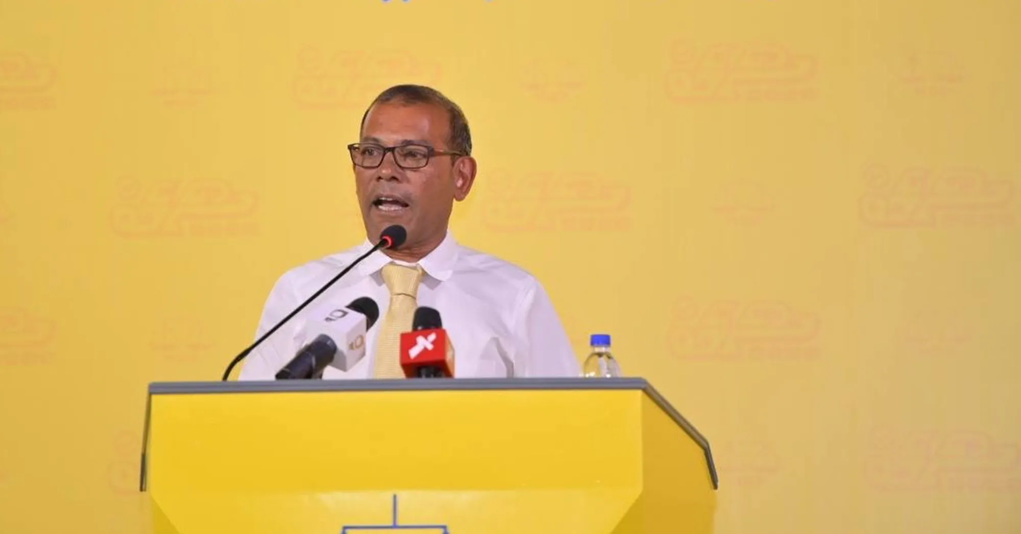 ކަފާލިޔަސް ނިކުންނާނީ ރީނދޫ ލޭކަމަށް ވިދާޅުވަމުން - ނަޝީދު އަލުން އެނބުރި އެމްޑީޕީގެ ހުންގާނަށް