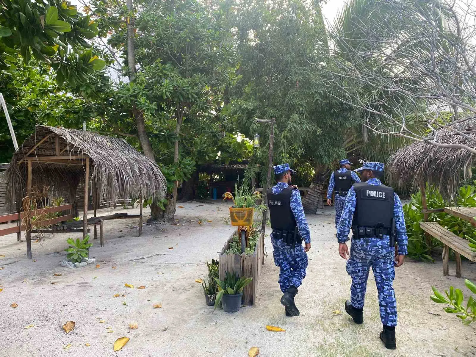 މަސްތުވާތަކެތި ދަޢުރުވުން ހުއްޓުވާ ޓްރެކްފިކް ބެލެހެއްޓުމަށް އިތުރު ފިޔަވަޅުތަކެއް އަޅަނީ