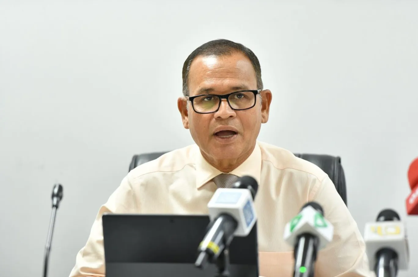 ރައްޔިތުންގެ އުފާވެރިކަން މިންކުރުމަށް "ހެޕިނެސް އިންޑެކްސް"އެއް އެކުލަވާލަނީ