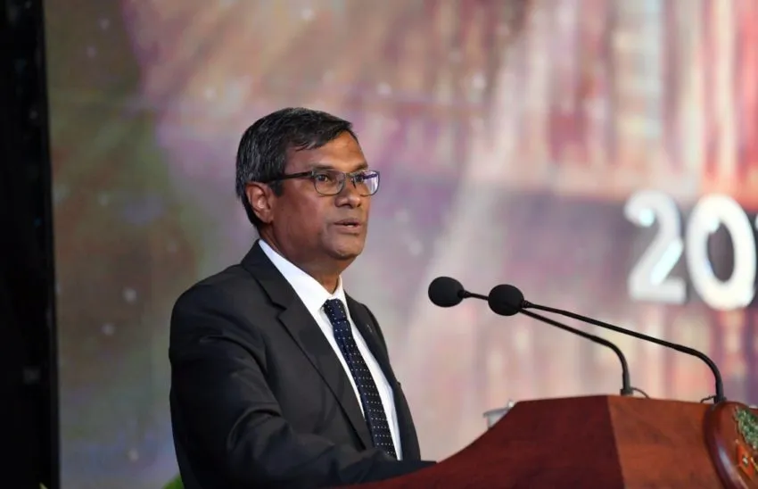 މައިބަދައަށް ލިބުނު އަނިޔާއަކާއި ގުޅިގެން އުއްތަމަ ފަނޑިޔާރު އެޑްމިޓްކޮށް ފަރުވާދެނީ
