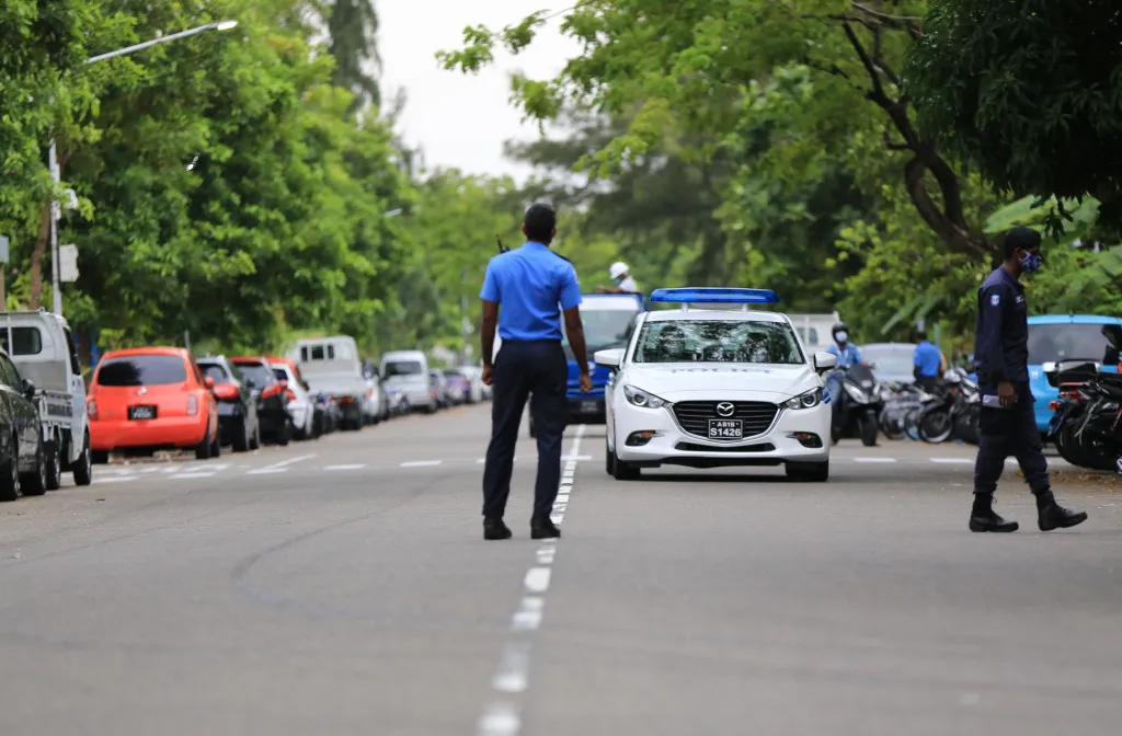 Police officers on patrol (Photo/ MPS)