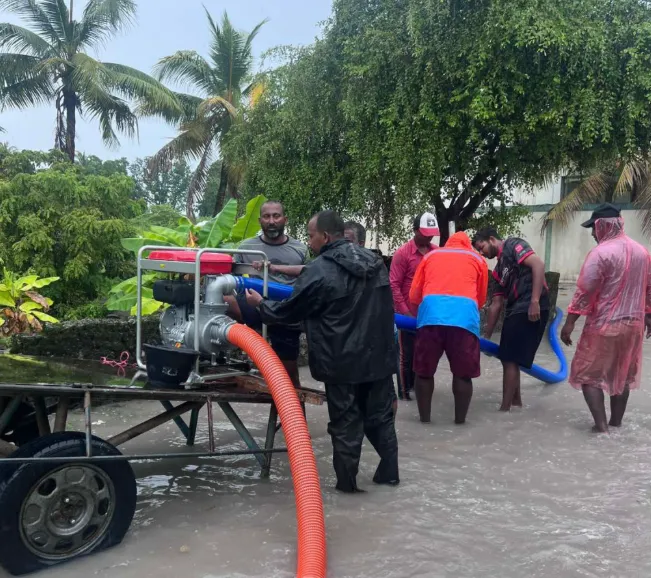 ކުޅުދުއްފުށީގެ 18 ގެއަކުން 140 އަށް ވުރެ ގިނަ މީހުން ވަގުތީ ހިޔާތަކަށް