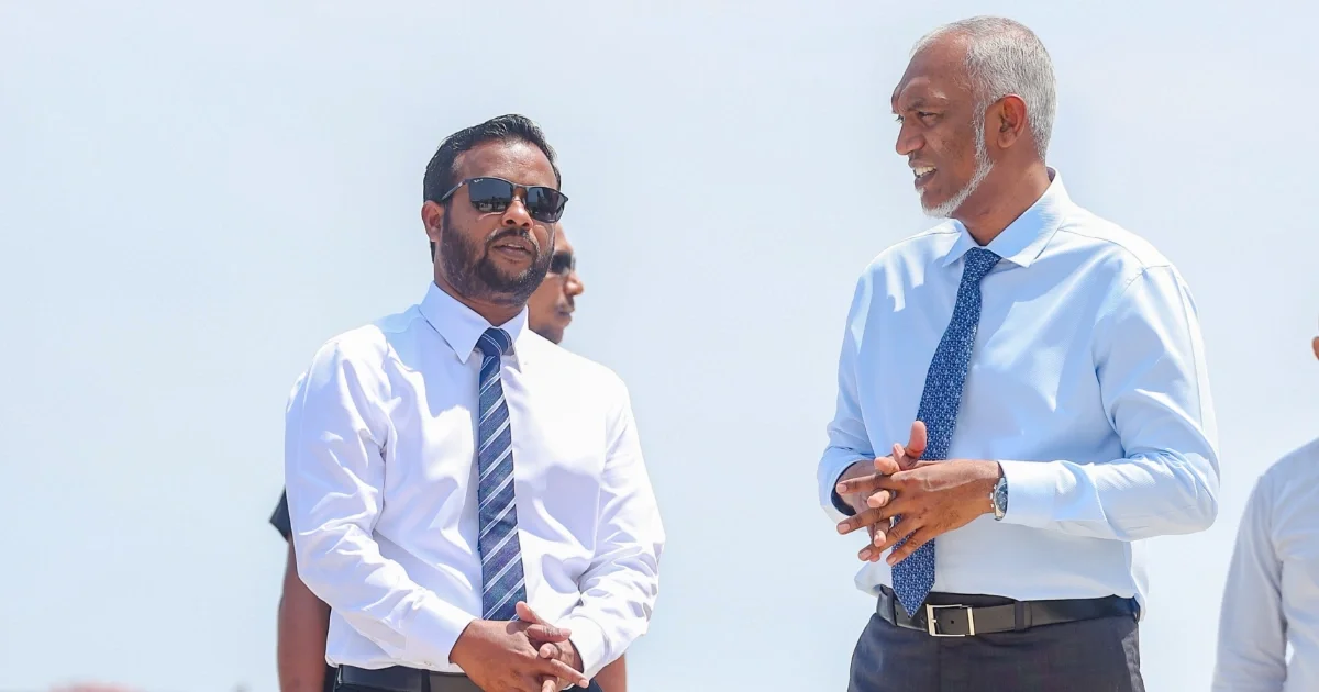 ރައީސް މުއިއްޒާއި ހައުސިން މިނިސްޓަރު މުއްތަލިބު