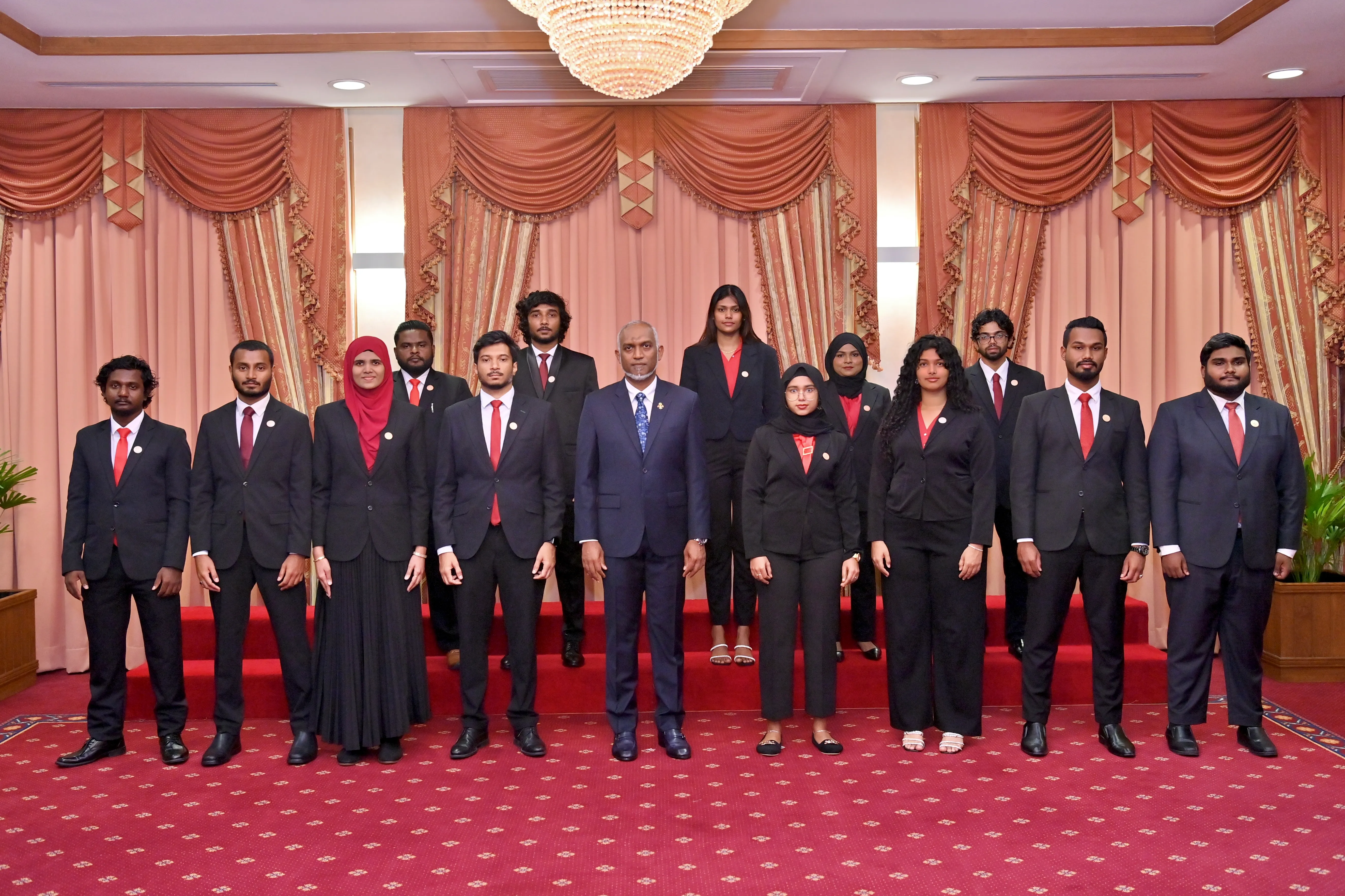 ރައީސުލްޖުމްހޫރިއްޔާ، ދިވެހި ޒުވާނުންގެ ޤައުމީ ލަފާދޭ ކޮމިޓީ އިފްތިތާހުކޮށްދެއްވައިފި