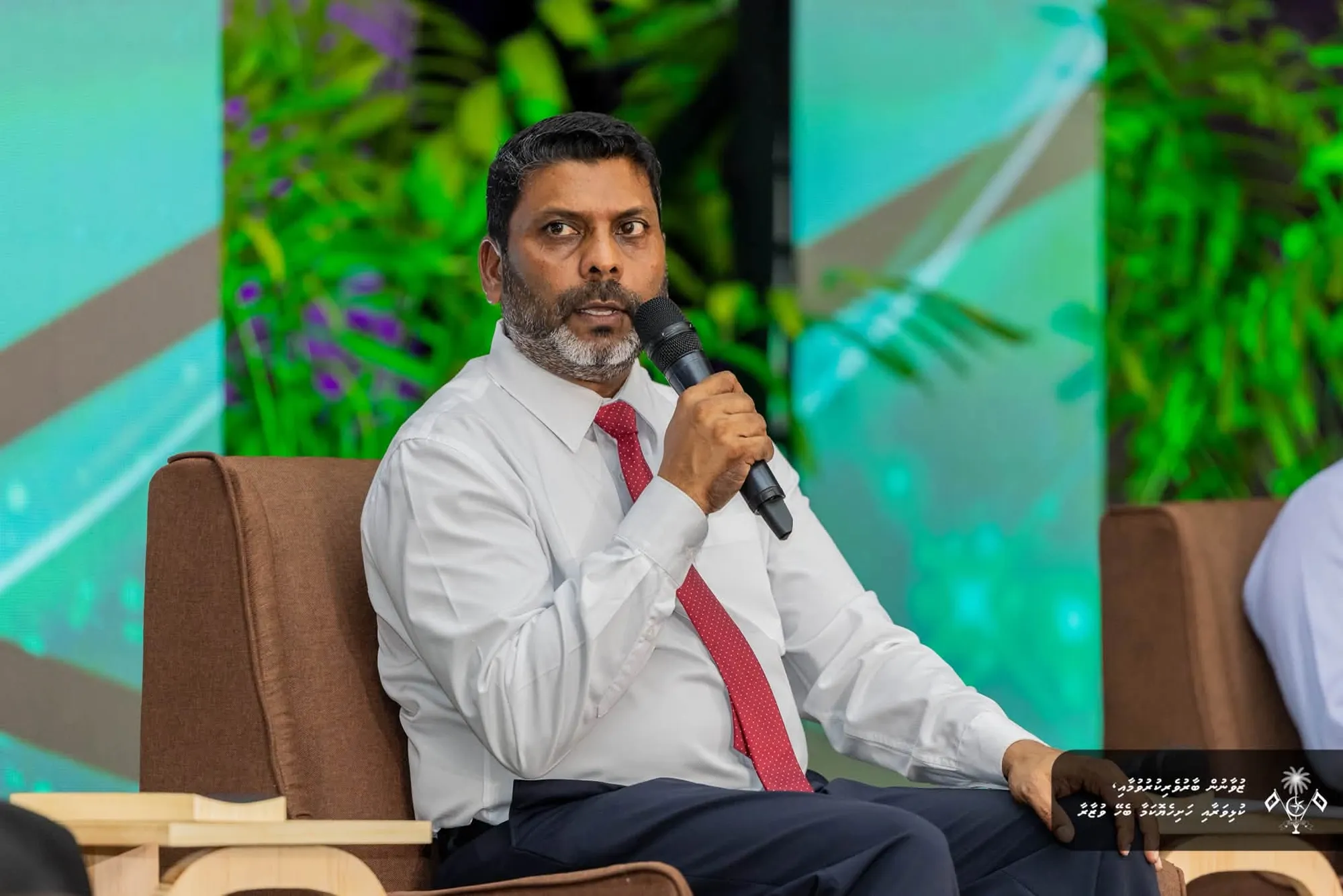 800 އަށް ވުރެ ގިނަ މަޝްރޫއު މި އަހަރު އެބަ ކުރިއަށްދޭ: މިނިސްޓަރު ރާފިއު