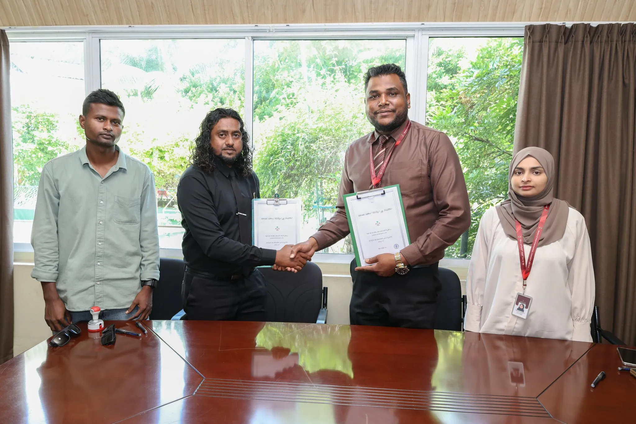 ގްރާންޓް ލިބޭ ޖަމްއިއްޔާތަކާއެކު ސޮއިކޮށްފި