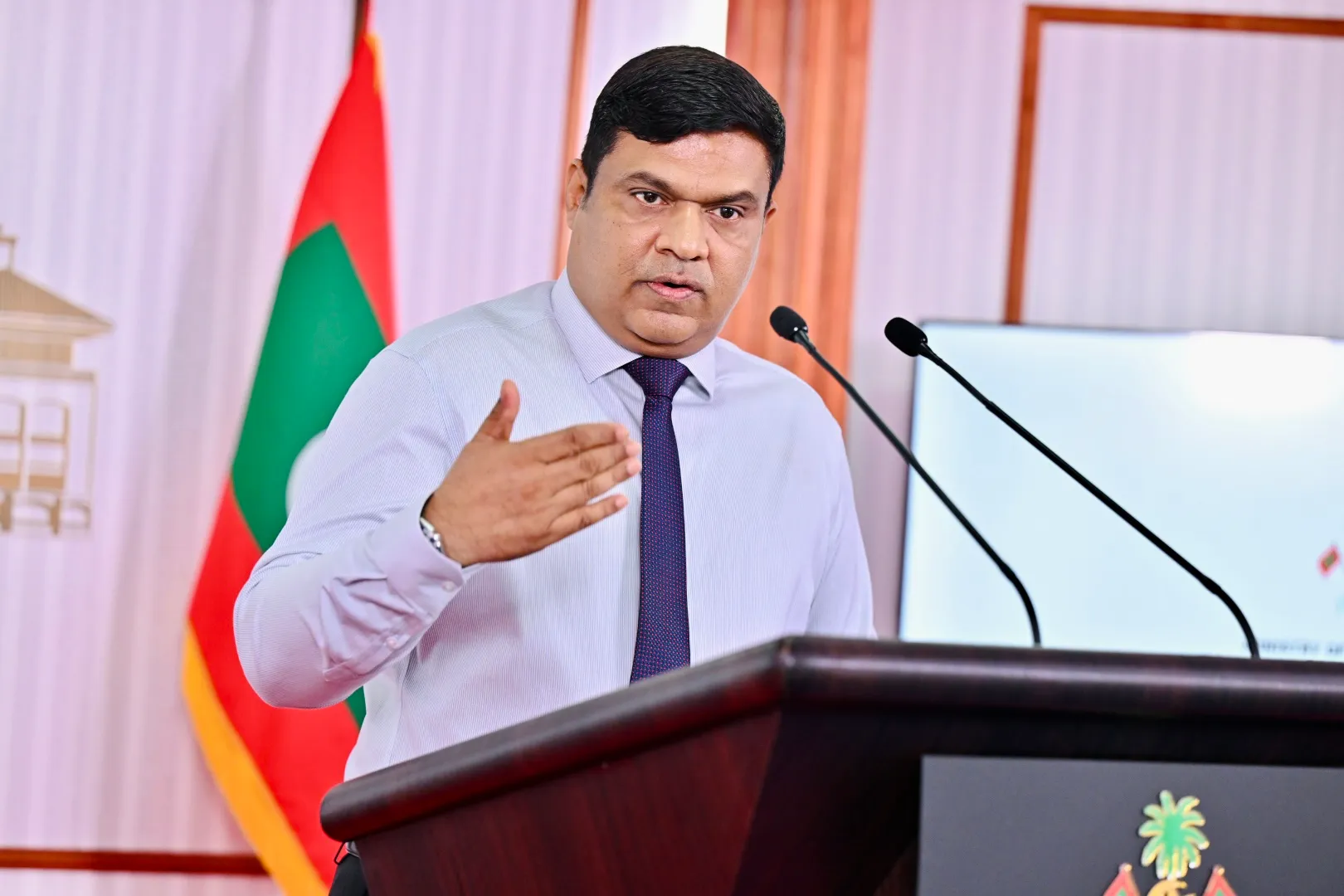 ވަޒީފާ ނުލިބި 200 އަށް ވުރެ ގިނަ ޕައިލެޓުން، 500 މީހަކު ޕައިލެޓްކަން ކިޔަވަނީ