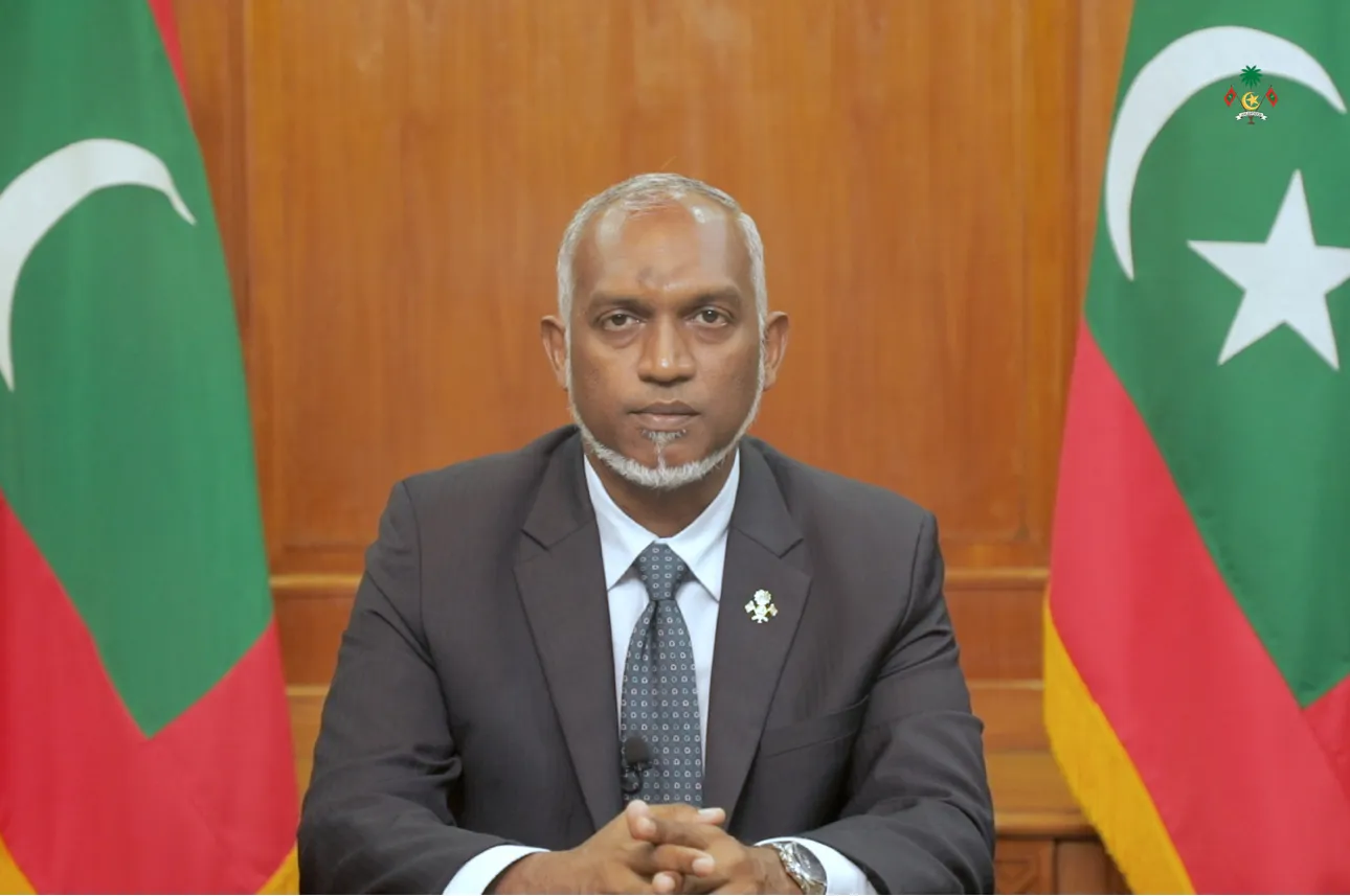 ސަރުކާރު މުވައްޒަފުންގެ މުސާރަ ބޮޑުކޮށްދީ ޢިނާޔަތްތައް އިތުރުކޮށްދޭން ފަށައިފިން: ރައީސް މުޢިއްޒު