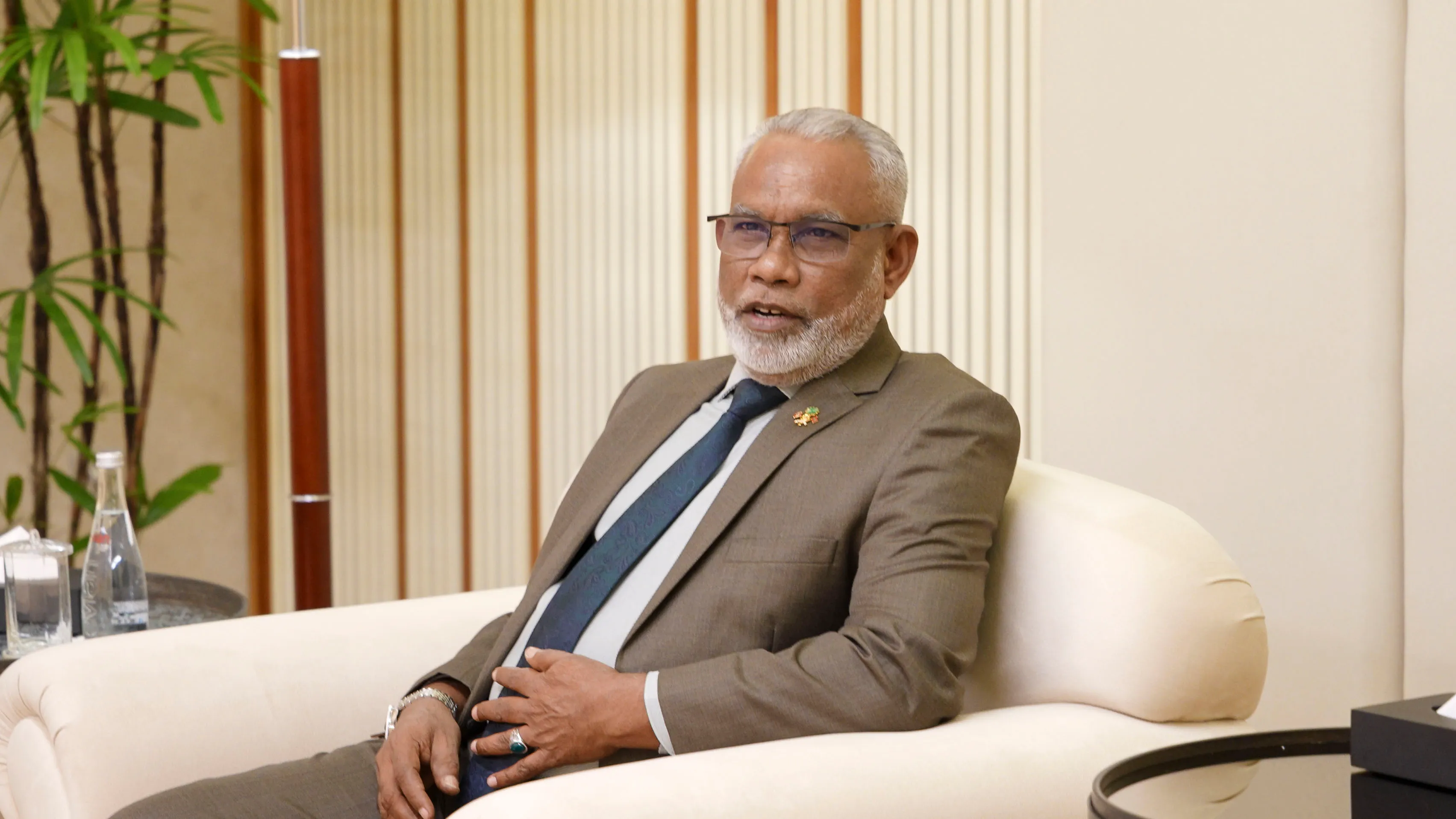 މަޖިލީހުގެ ރައީސް އަބްދުއްރަހީމް ކެމްބޯޑިއާއަށް ފުރާވަޑައިގެންފި