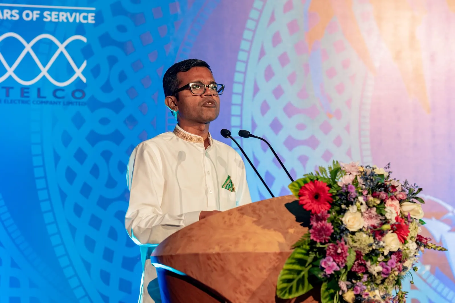 މިއަހަރުތެރޭ، ފަސް ރަށެއްގައި ބެޓެރިން ކަރަންޓުދޭން ފަށަން ސްޓެލްކޯއިން ނިންމައިފި!