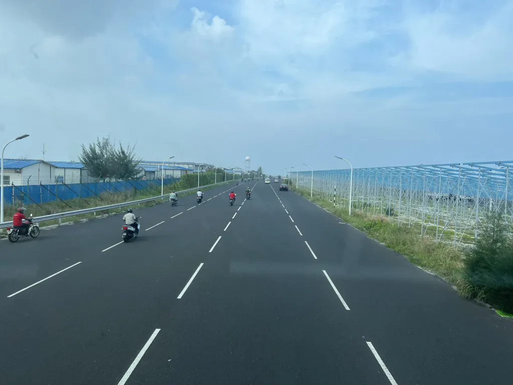 އެކްސިޑެންޓް ވެފައި އޮތް މީހާގެ ގައިމަތިން ސައިކަލުގައި ދިޔަ މީހާގެ މައްސަލަ ޕީޖީއަށް ފޮނުވަނީ!