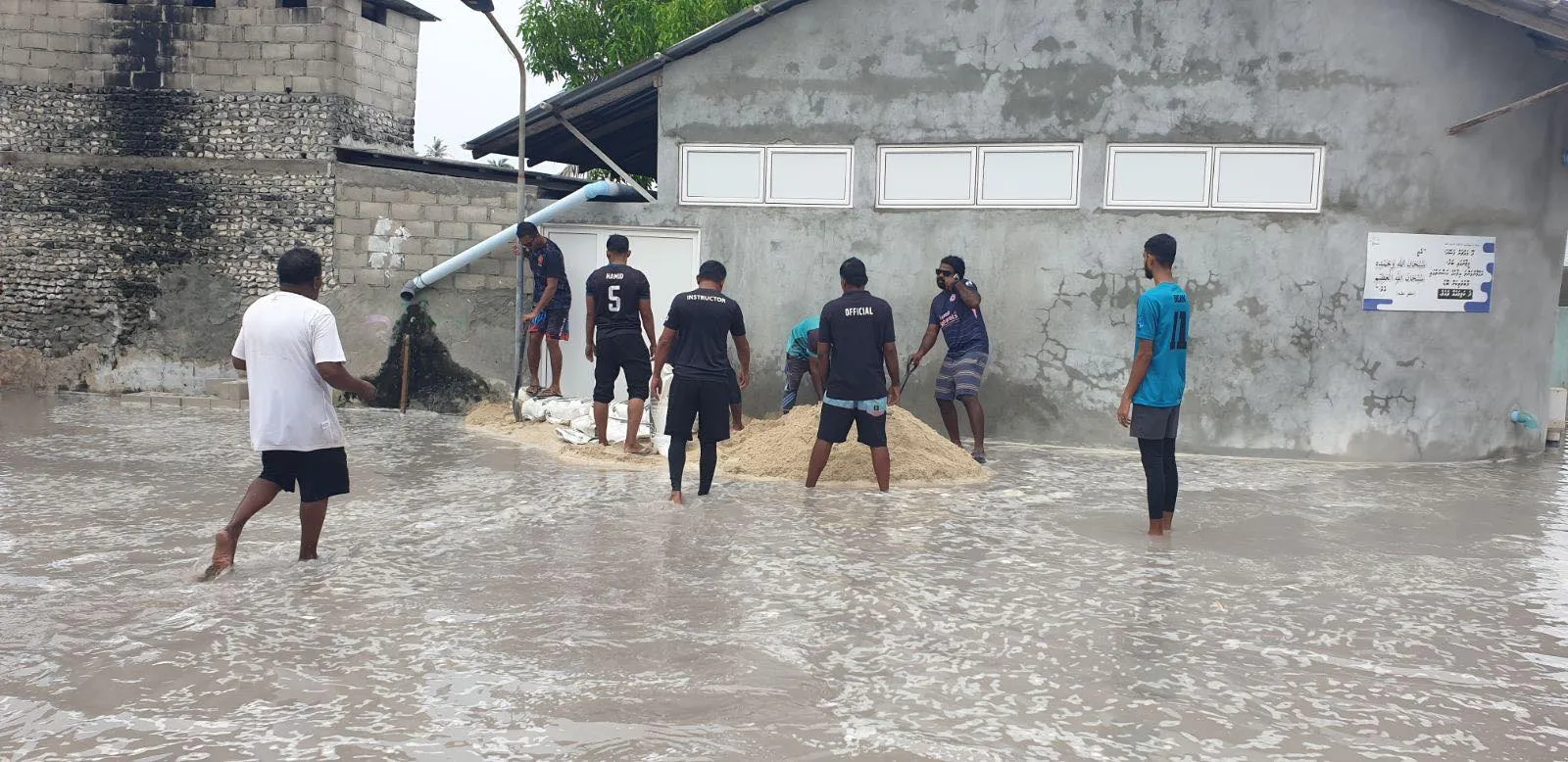 މިހާރު ކުރަމުންދާ ވިއްސާރާގައި މާފަރުގައި ފެންބޮޑުވެއްޖެ