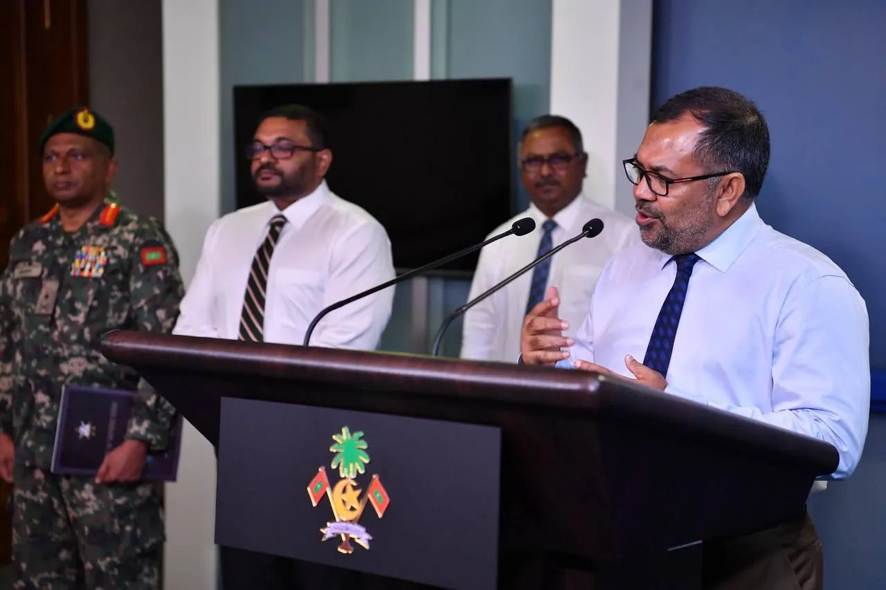 އިންޑިޔާ ސިފައިންގެ ބަދަލުގައި އައީ ހެލިކޮޕްޓަރު އުފެއްދި ކުންފުނީގެ މުވައްޒަފުން؛ މިނިވަންކަމަށް ބުރޫ ނާރާނެ: ޒަމީރު