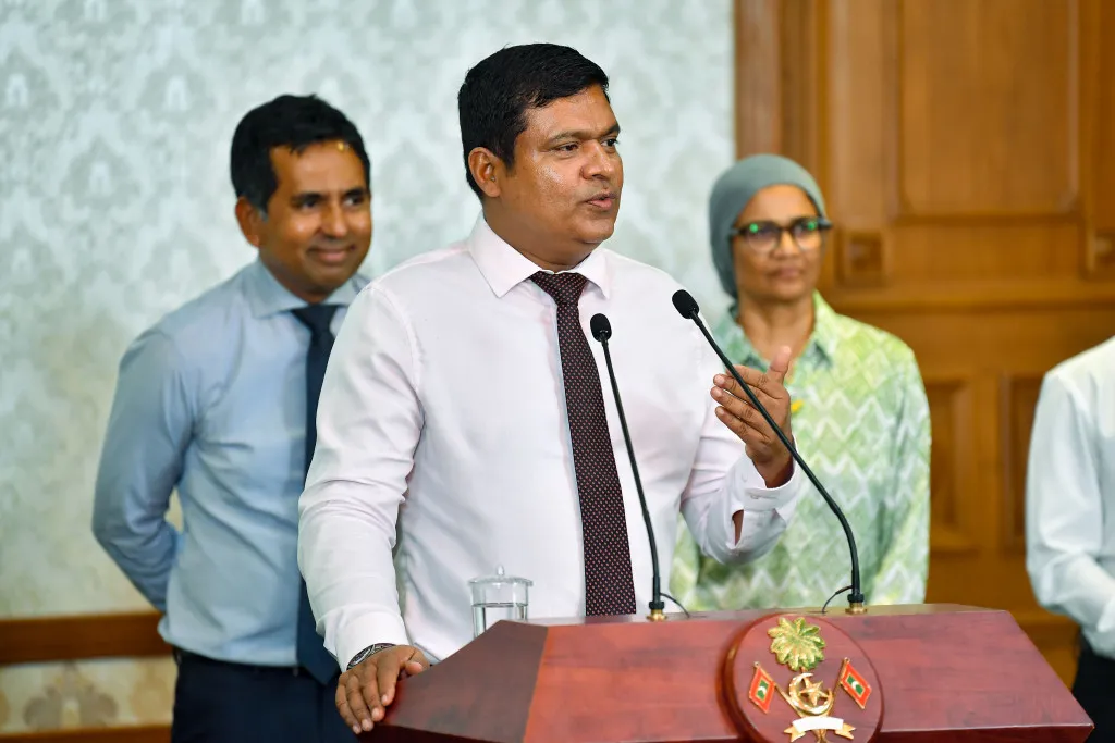 ކުރިއަށް އޮތް 6 މަސްތެރޭ ދެ ބޯޓު ގެނެސް އައު މަންޒިލުތަކަށް ދަތުރުތައް ފެށޭނެ: އަމީނު
