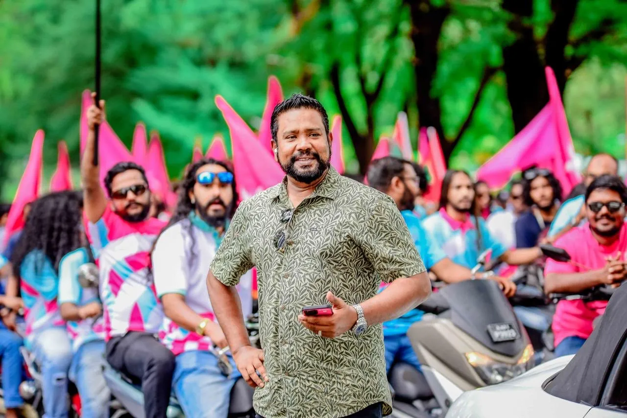 އެމްޑީޕީ ބޭނުންވަނީ، މަޖިލިސް މެޖޯރިޓީ ހޯދައިގެން ގައުމު އަނެއްކާވެސް ކުރިން އޮތް އަނދަވަޅަށް ވައްޓާލަން: މުހައްމަދު