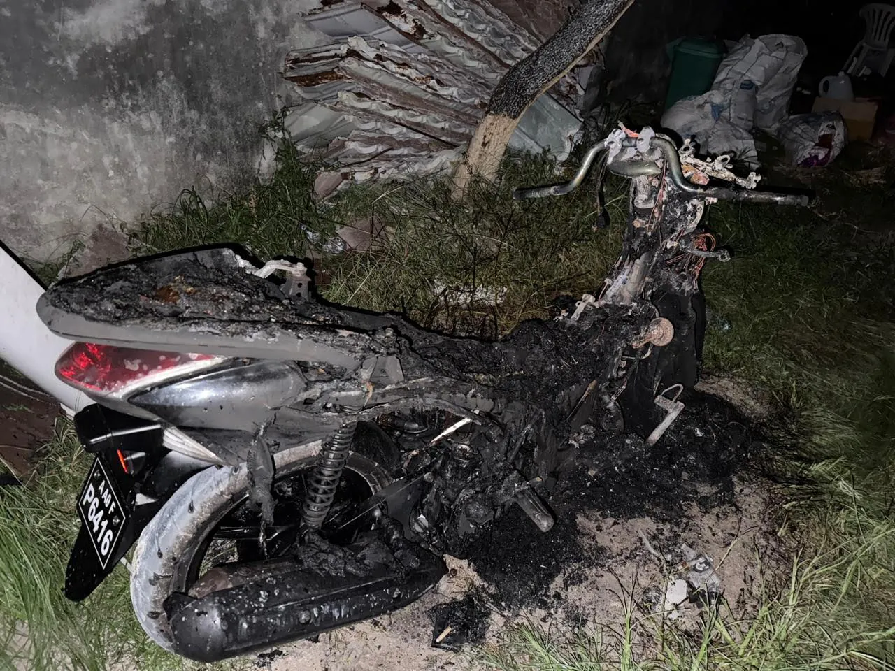 ކ. ގުރައިދޫގައި މީހެއްގެ ސައިކަލެއްގައި ރޯކޮށްލައިފި