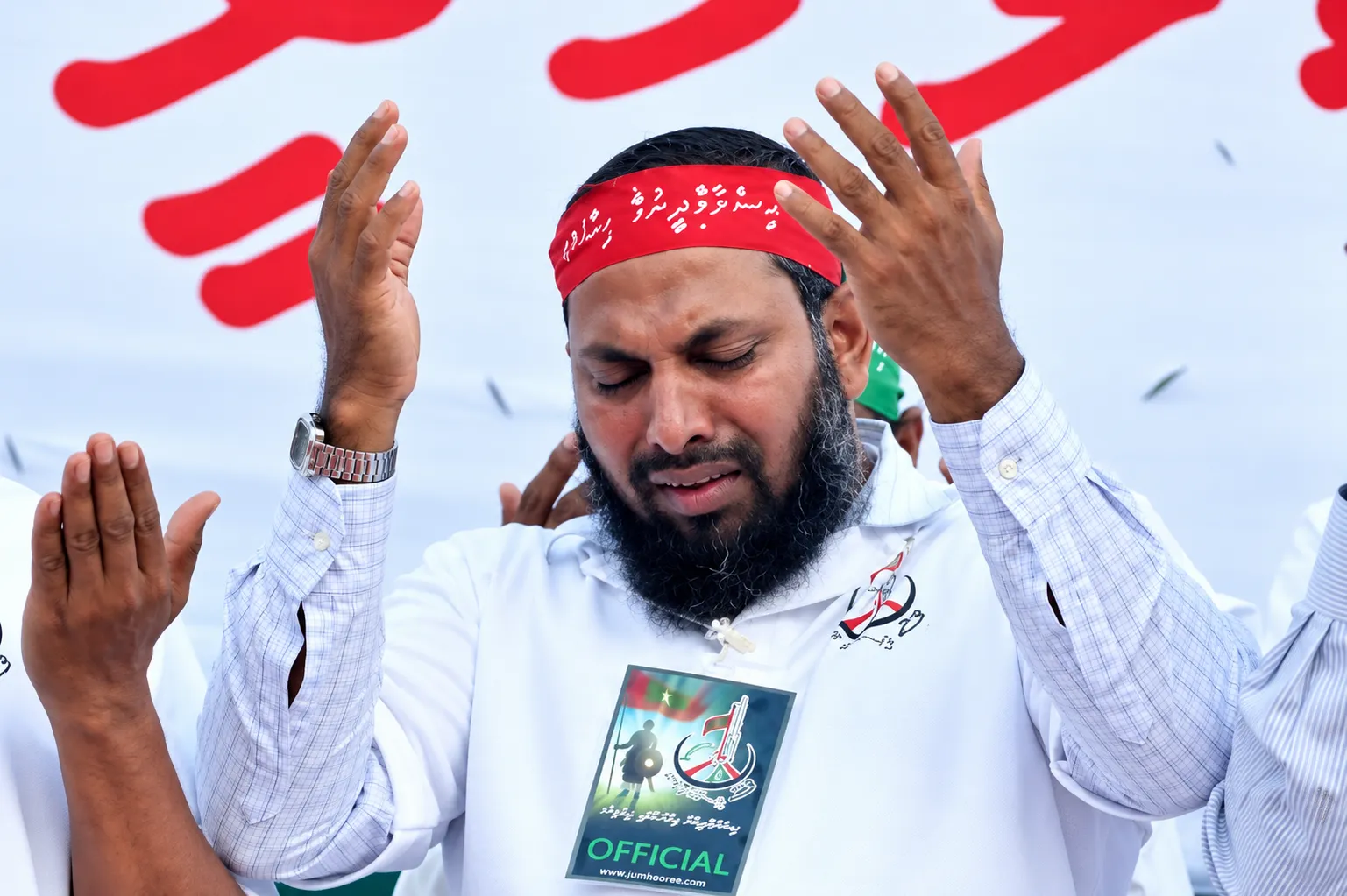 އިމްރާން އިސްވެ ހުންނަވާ ޔޫއޭއީގެ ވިޔަފާރިވެރިޔާ އަލައްބާރާ ދެކޮޅަށް ކެމްޕޭނެއް  