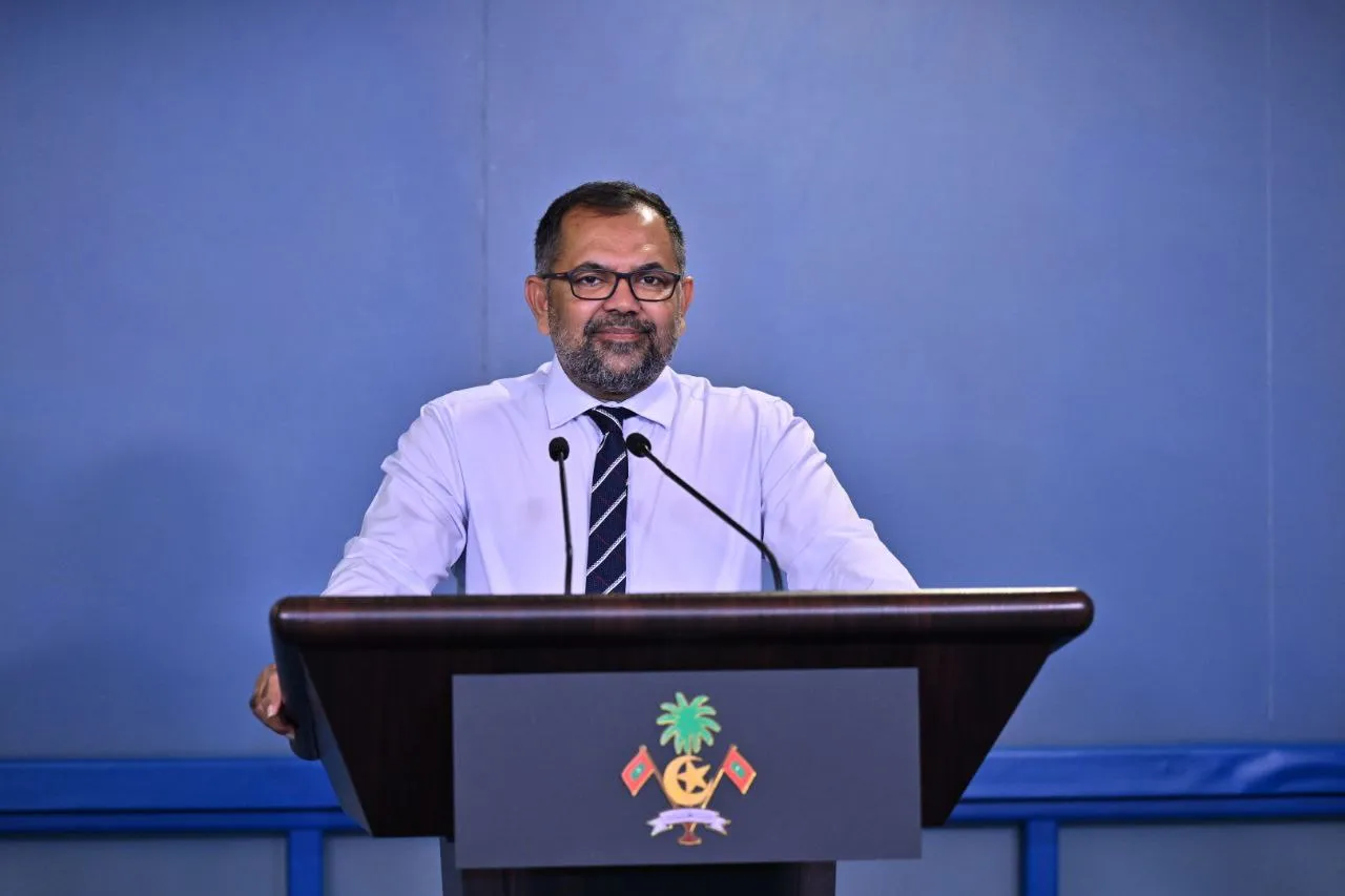 މާލިއްޔަތު ޤާނޫނާ ހިލާފަށް މިދިޔަ ސަރުކާރުން 2 ބިލިއަނަށްވުރެ ގިނަ ރުފިޔާ ހޭދަކުރި މައްސަލައެއް ބަލަނީ
