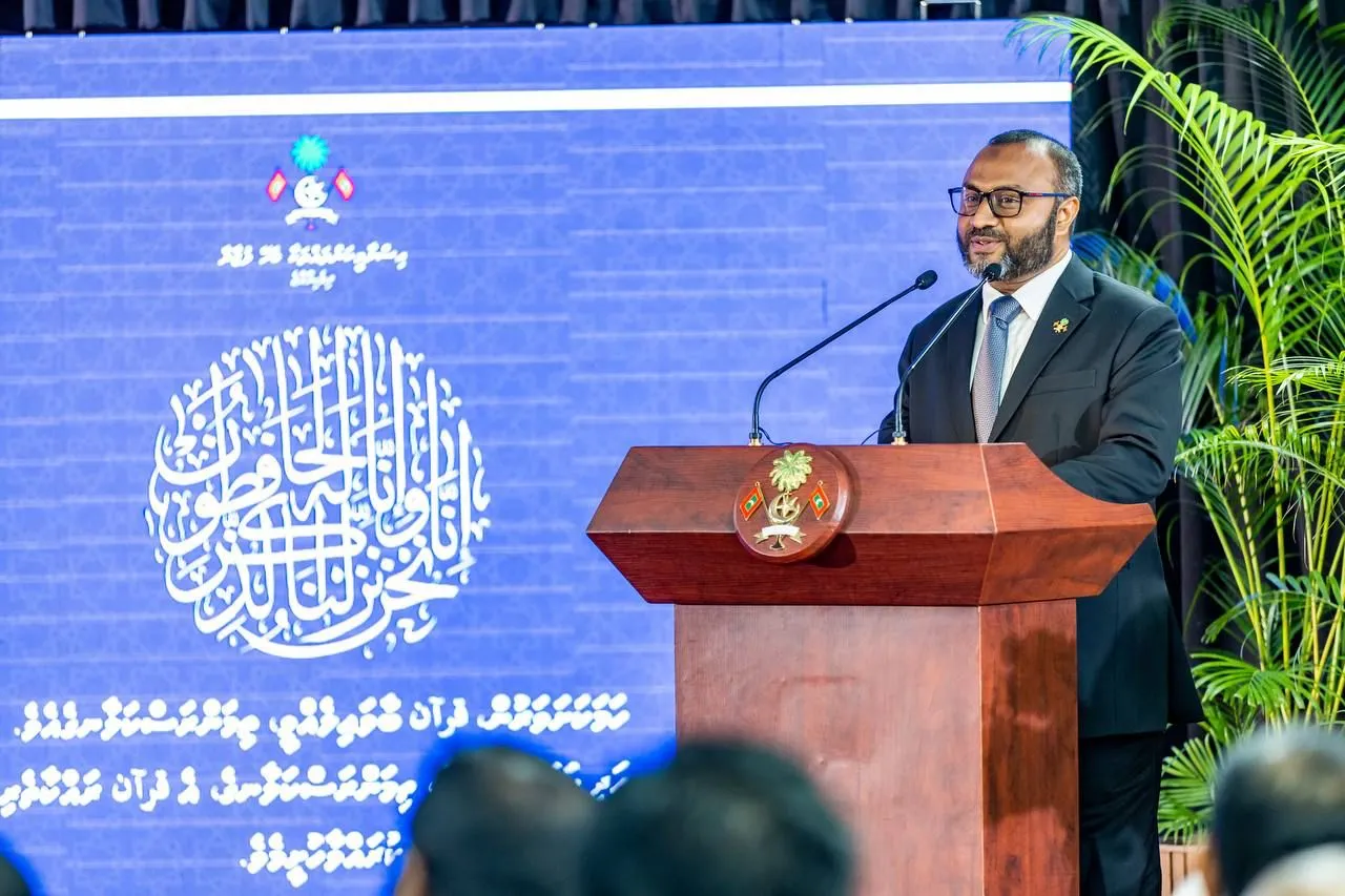 ސަރުކާރުގެ އަމާޒު: އަހަރަކު 100 ހާފިޒުން، ދައުރުގައި 1000 ޒުވާން ހަތީބުން