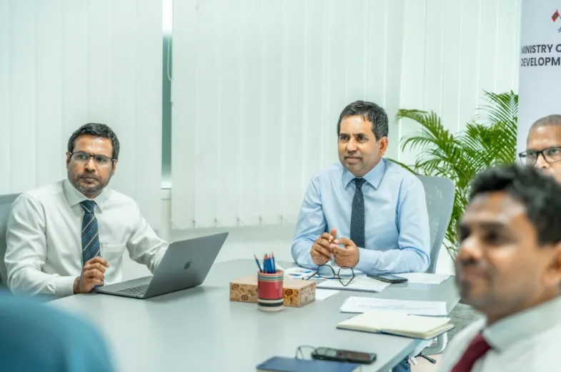 ރާއްޖެއަށް ޕޭޕަލް ޕޭ ގެނައުމުގެ މަސައްކަތް އެބަ ކުރިއަށްދޭ: ސަޢީދު