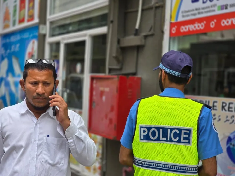 ޑެޕިއުޓީ މިނިސްޓަރު ޖަލީލު، ދޮގު ލިޔެކިޔުން ތަކެއް ތައްޔާރުކުރި ކަމަށް ތުހުމަތުވާ މައްސަލަ ފުލުހުން ބަލަން ފަށައިފި
