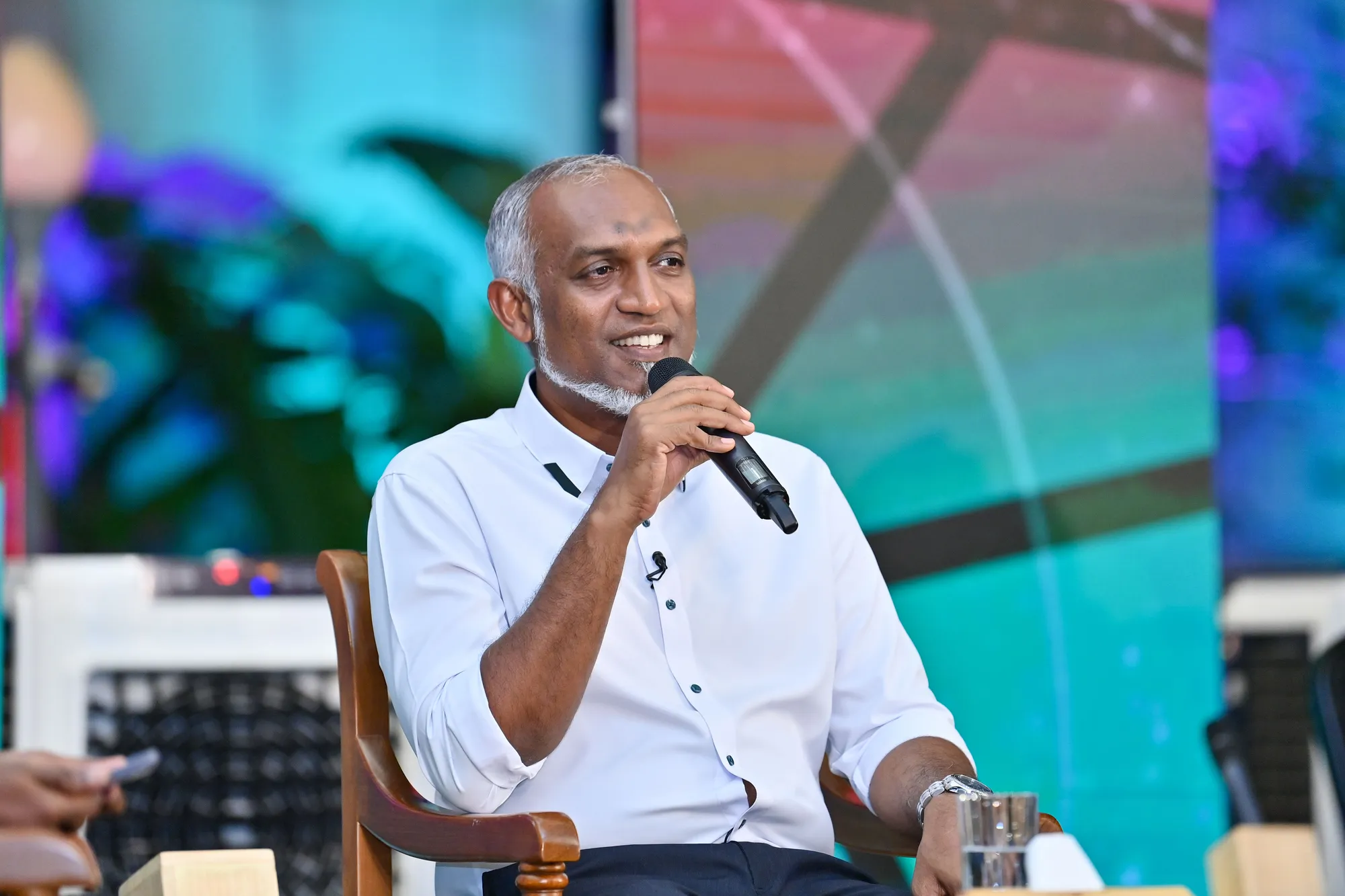 ބާރު ސްޕީޑުގައި ގެންދެވޭނެ ގޮތަކަށް މަޖިލިސް ނިންމާނީ ރައްޔިތުން: ރައީސް ޑރ.މުއިއްޒު