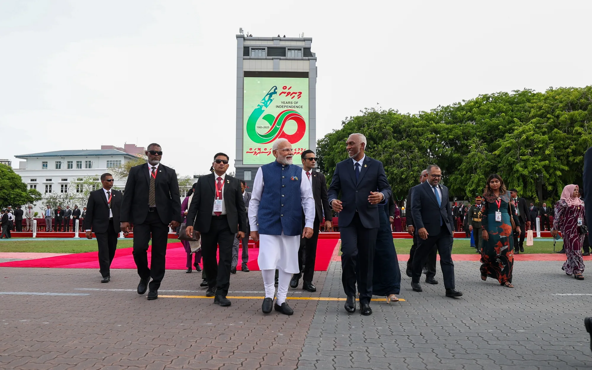 Two leaders attending a ceremony at the Republic Square (Photo/President's Office)