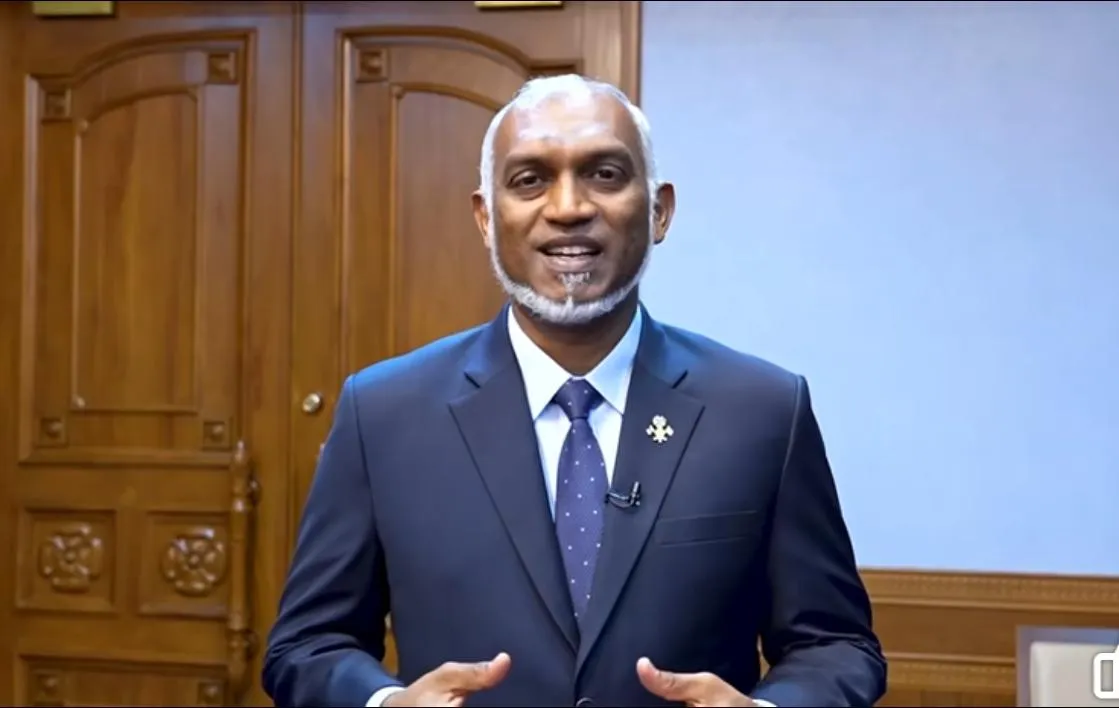 ޑިވަލަޕްމެންޓް ބޭންކް އޮފް މޯލްޑިވްސް ލިމިޓެޑްގެ ޗެއާޕާސަން އަދި ސީ.އީ.އޯ ކަމަށް އައްޔަން ކުރާ ބޭފުޅުންނާއި ރައީސް ބައްދަލަލުކުރައްވައިފި